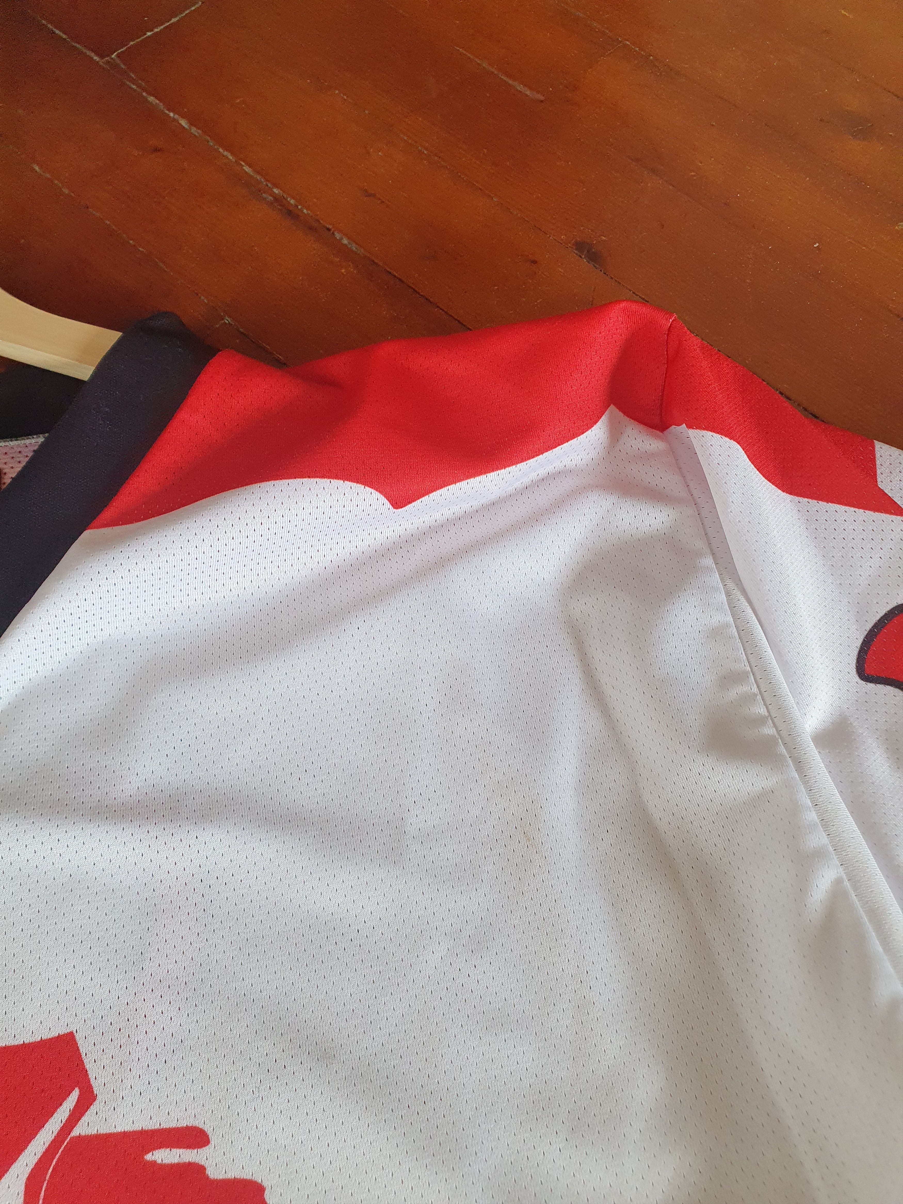 Other WHITE BEAR #14 CRO hokey jersey sz XL Size US XL / EU 56 / 4 - 15 Thumbnail