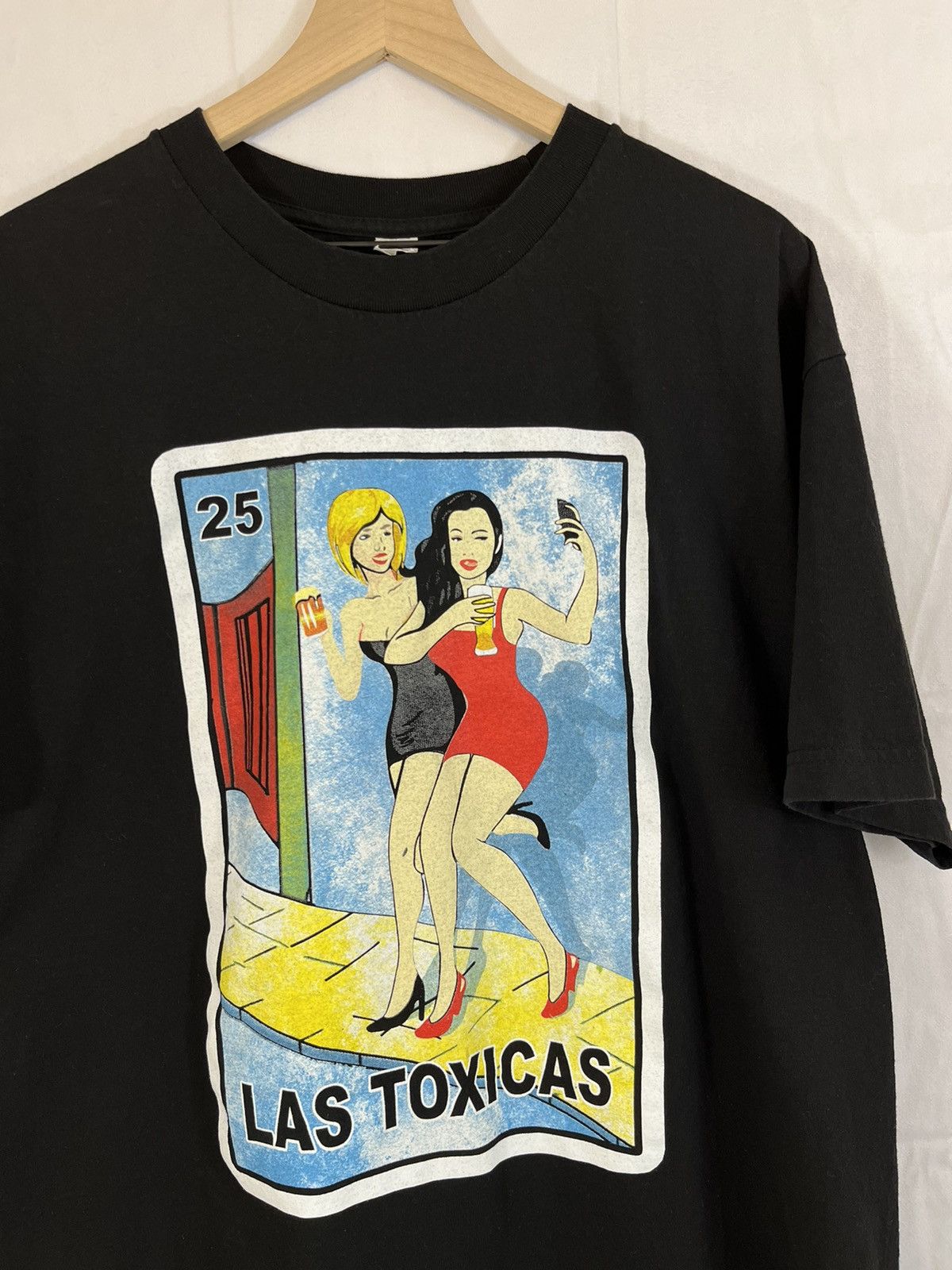 LAS TOXICAS Pretty Girls Selfie Beer Mexican Tee