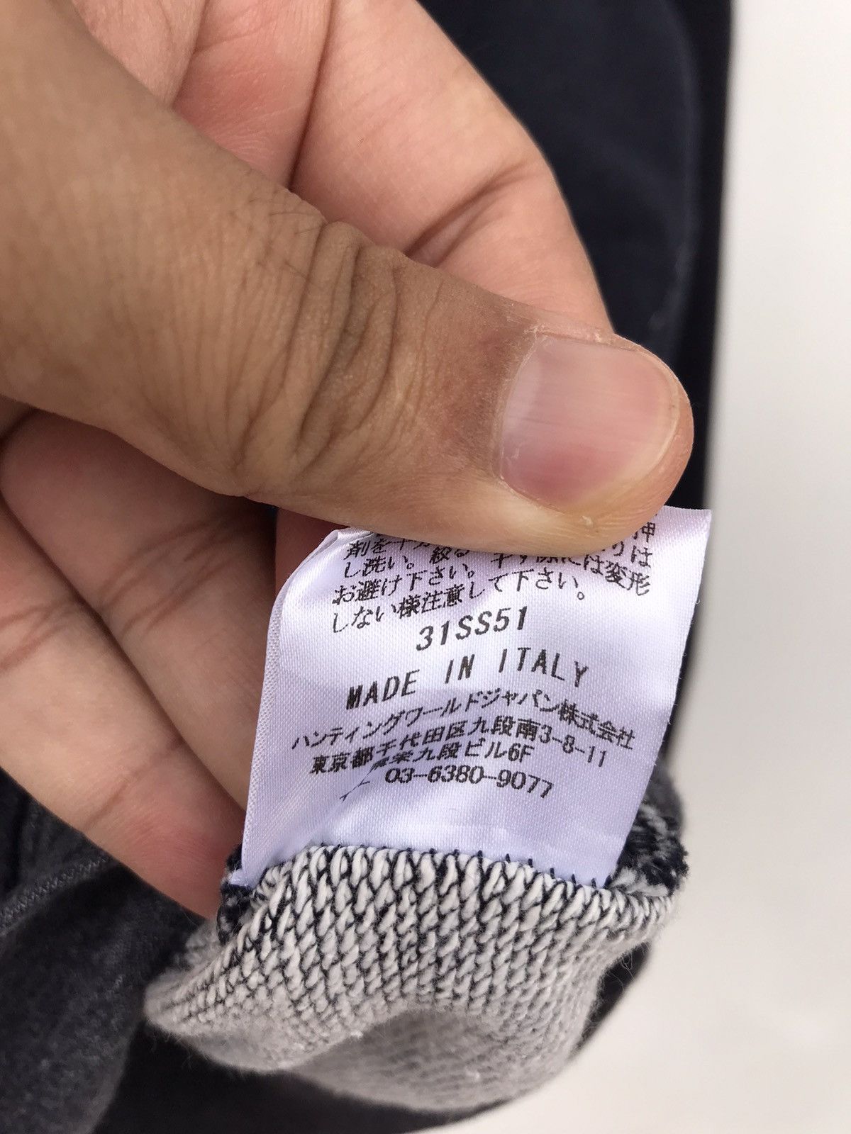 Japanese Brand Hunting World Hoodie Made In Italy Size US M / EU 48-50 / 2 - 5 Thumbnail