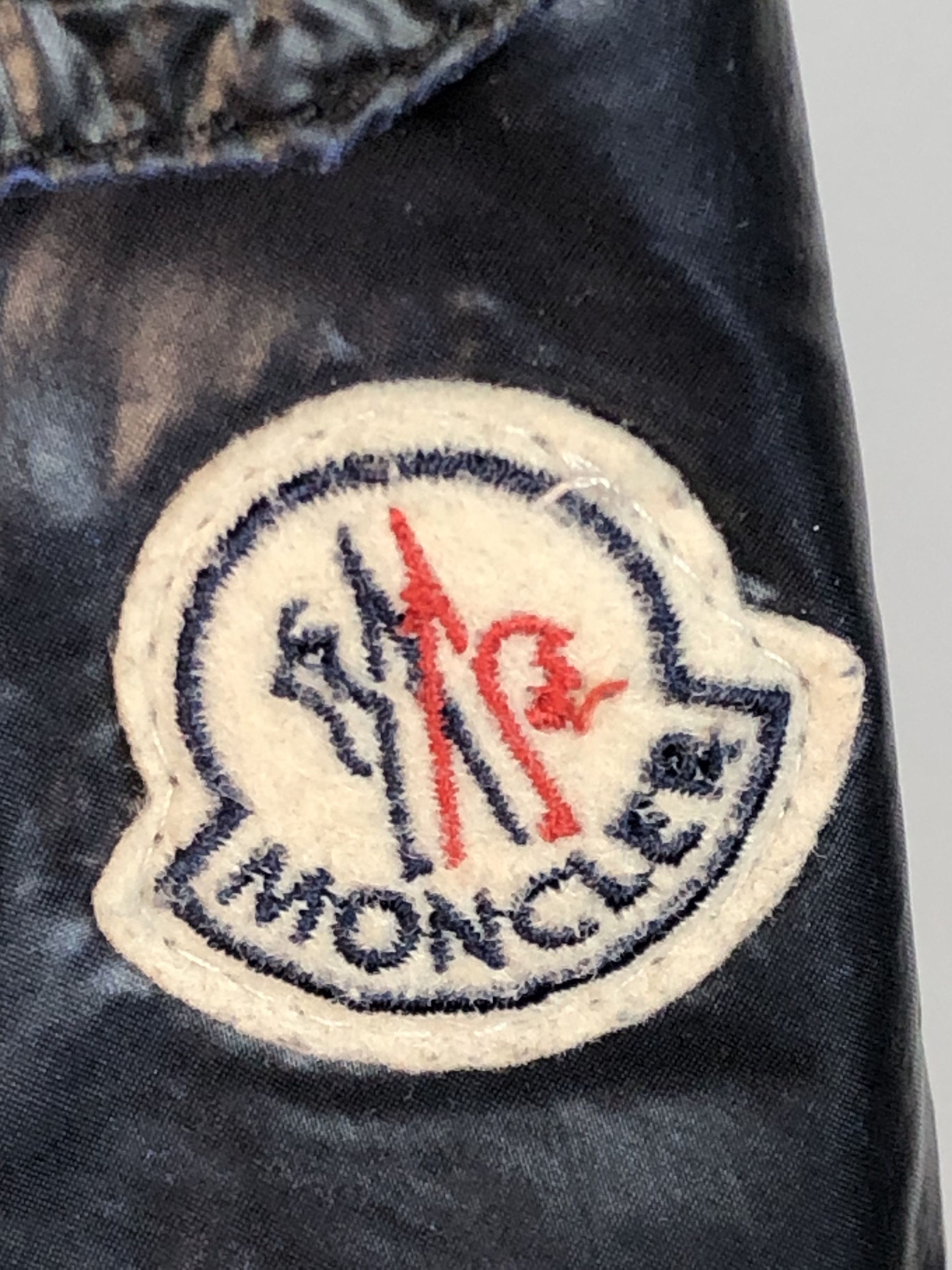 Moncler Moncler nylon light jacket windbreaker like stone island Size US XL / EU 56 / 4 - 5 Thumbnail