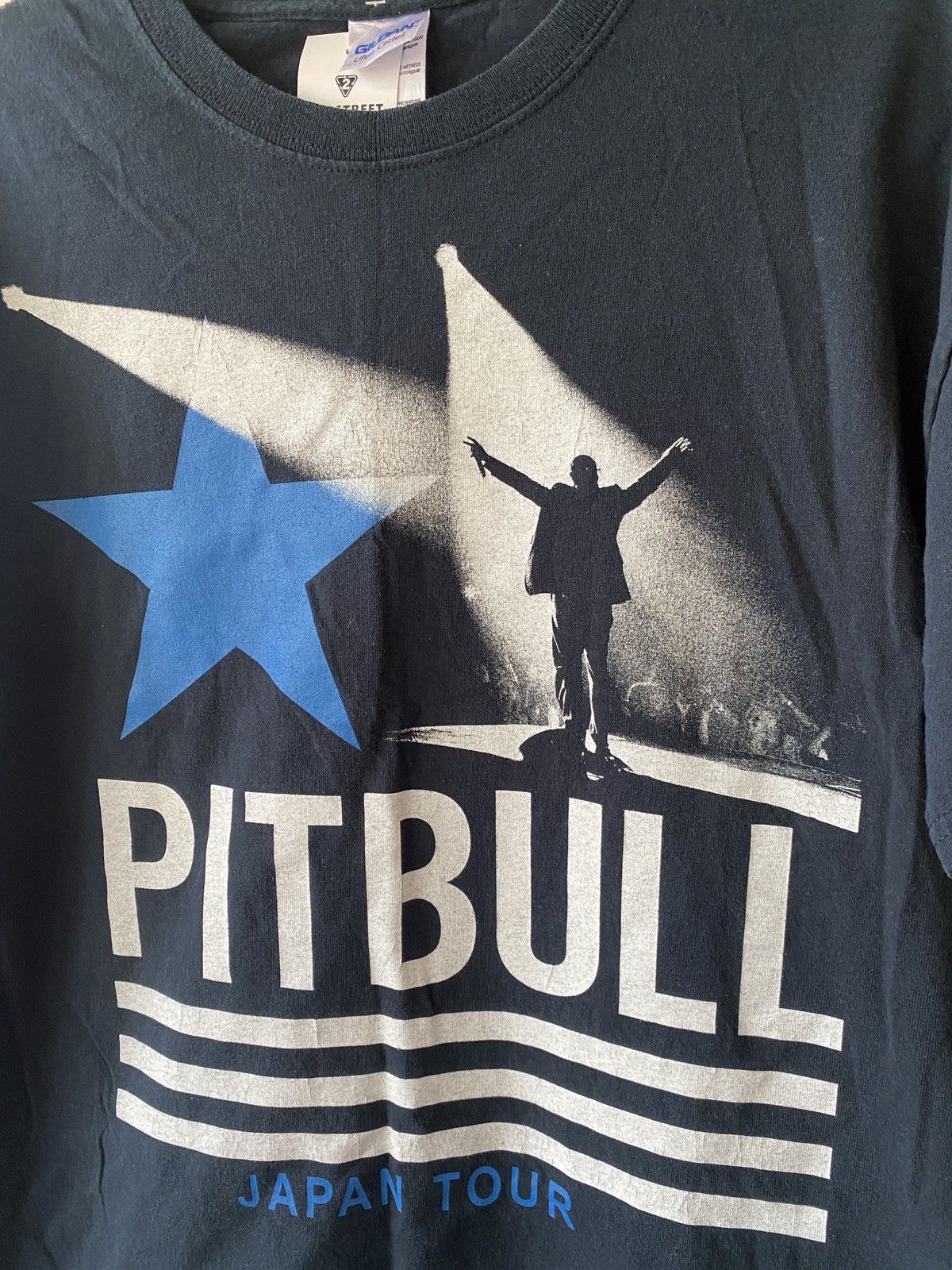 Band Tees Y2K 2013 PITBULL JAPAN TOUR T SHIRT Size US M / EU 48-50 / 2 - 4 Thumbnail