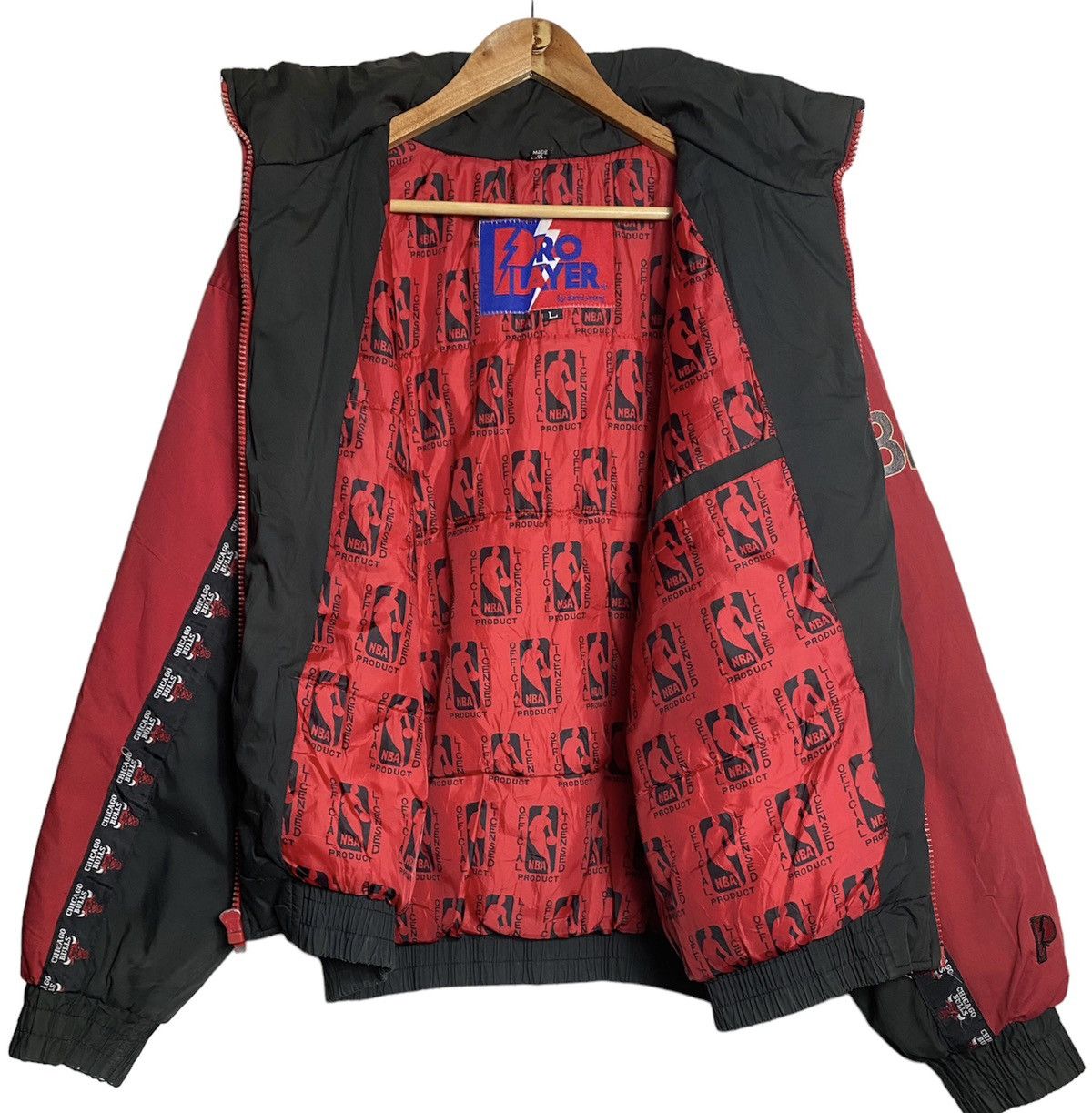 NBA CHICAGO BULL BIG LOGO VINTAGE JACKET Size US L / EU 52-54 / 3 - 3 Thumbnail