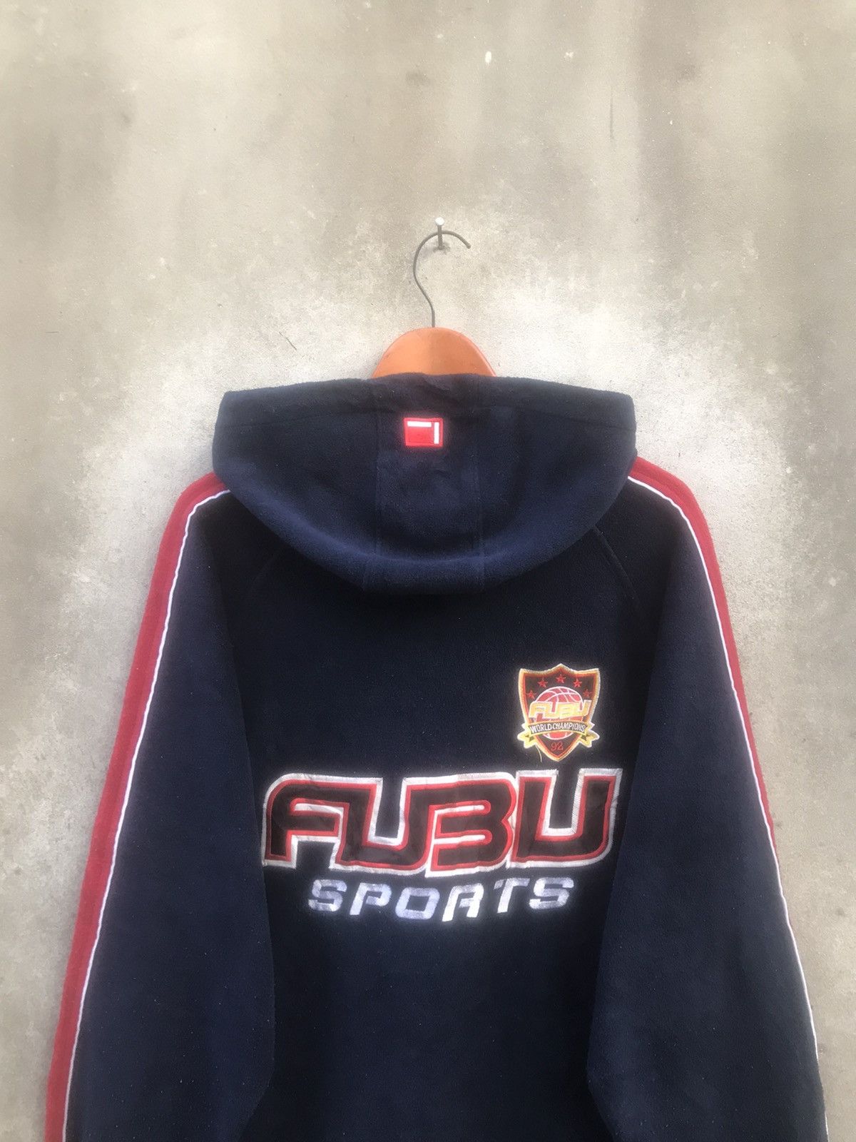Fubu × Rap Tees × Vintage 🔥Rare🔥Vintage Fubu Sports Big Logo Embroidery Sherpa Fleece Size US L / EU 52-54 / 3 - 13 Thumbnail