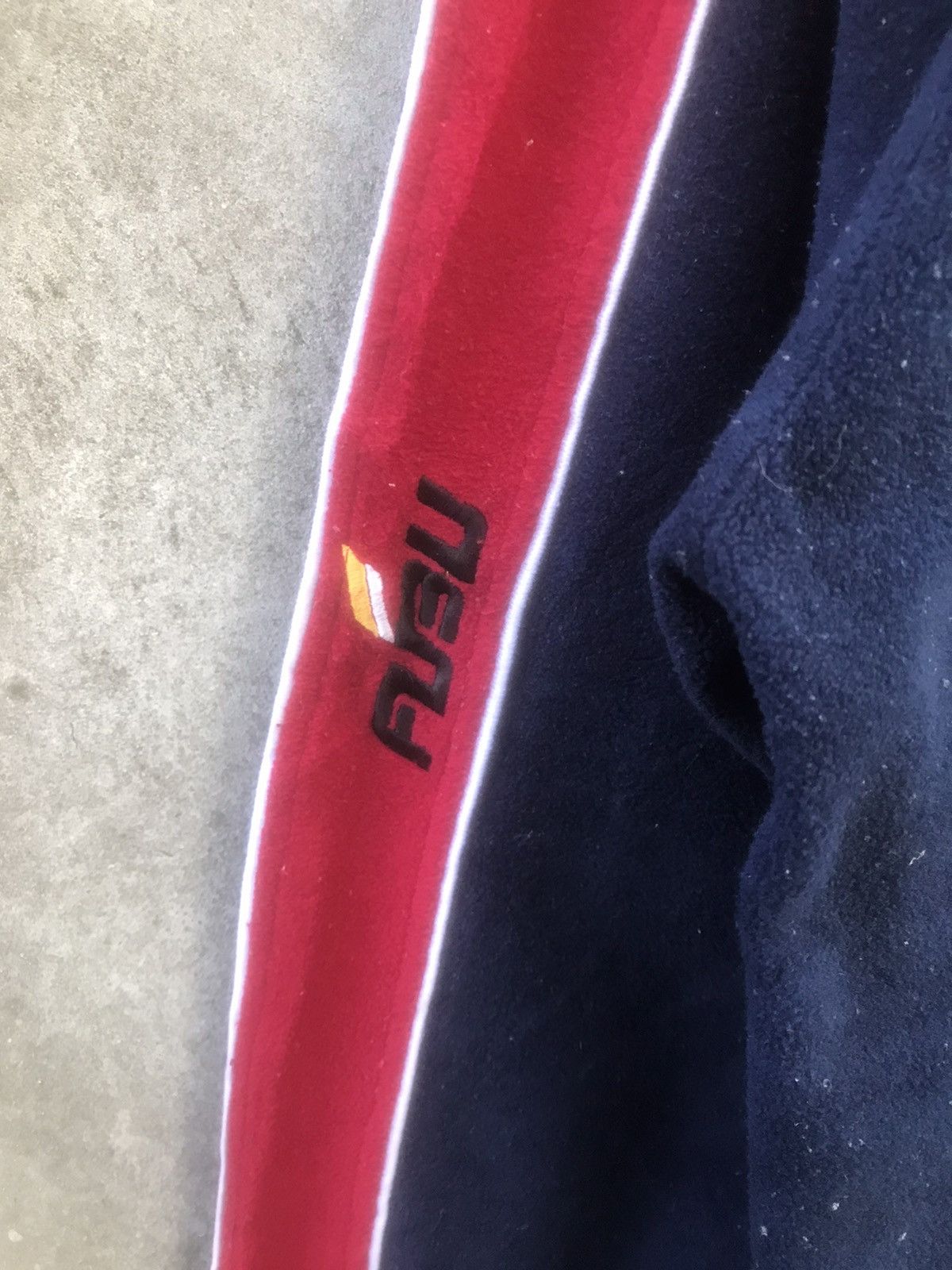 Fubu × Rap Tees × Vintage 🔥Rare🔥Vintage Fubu Sports Big Logo Embroidery Sherpa Fleece Size US L / EU 52-54 / 3 - 9 Thumbnail