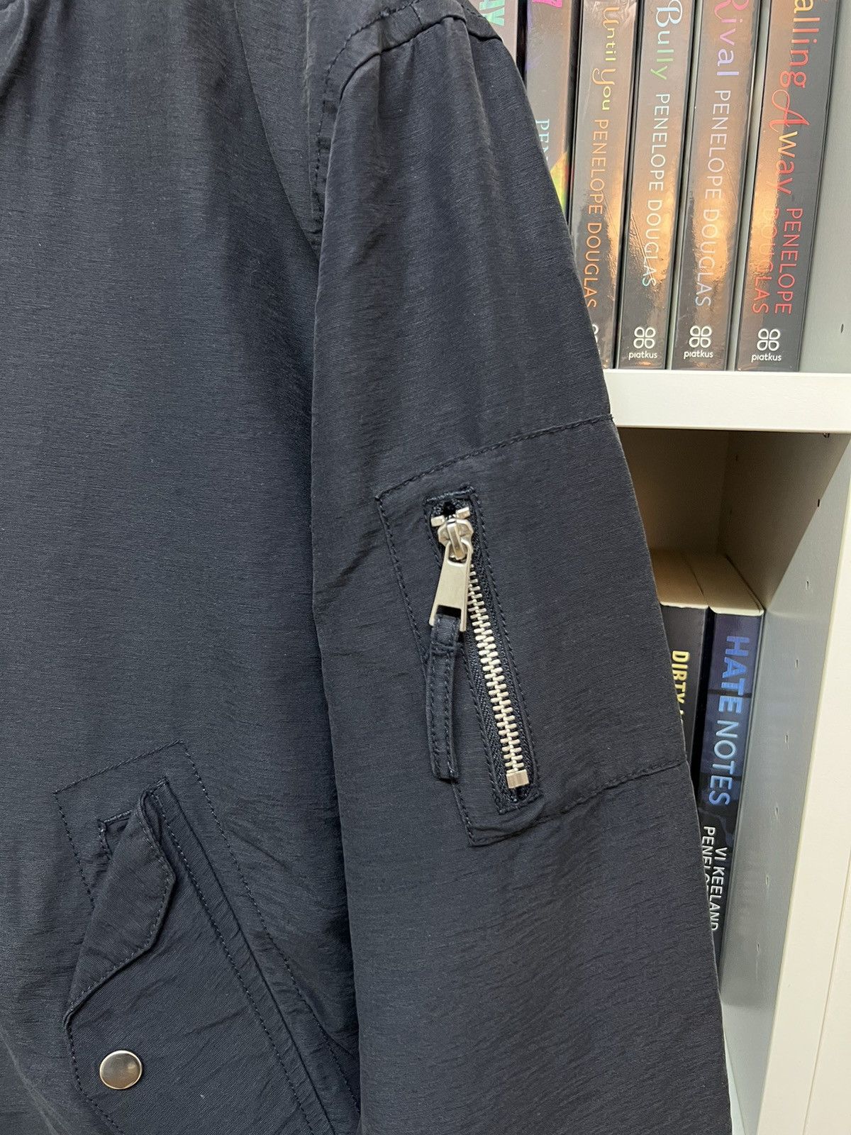 H&M H&M MA-1 Bomber Jacket Size US L / EU 52-54 / 3 - 7 Thumbnail