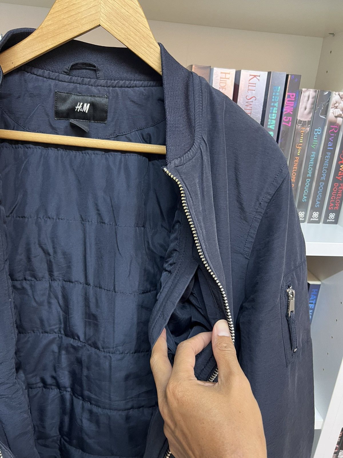 H&M H&M MA-1 Bomber Jacket Size US L / EU 52-54 / 3 - 5 Thumbnail