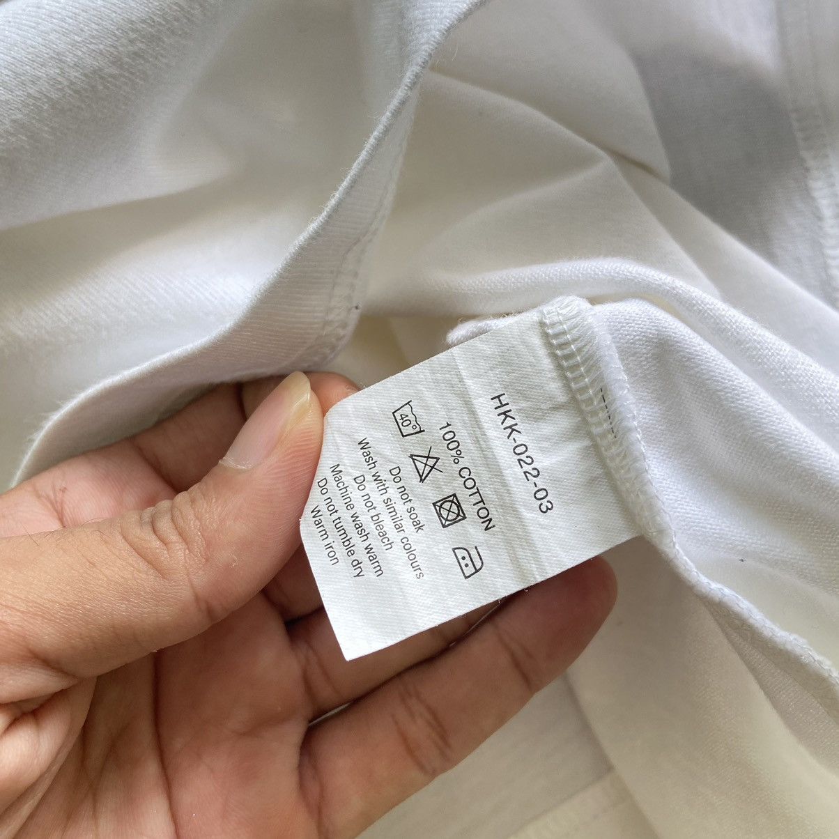 Burberry Vintage Burberry Nova Check Shoulder Tee Size US S / EU 44-46 / 1 - 5 Thumbnail