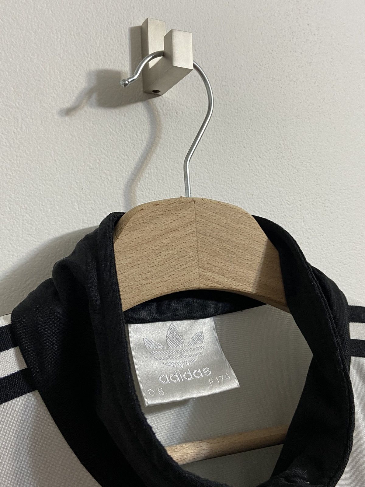 Vintage Adidas Vintage Sport Suit Size US M / EU 48-50 / 2 - 3 Thumbnail