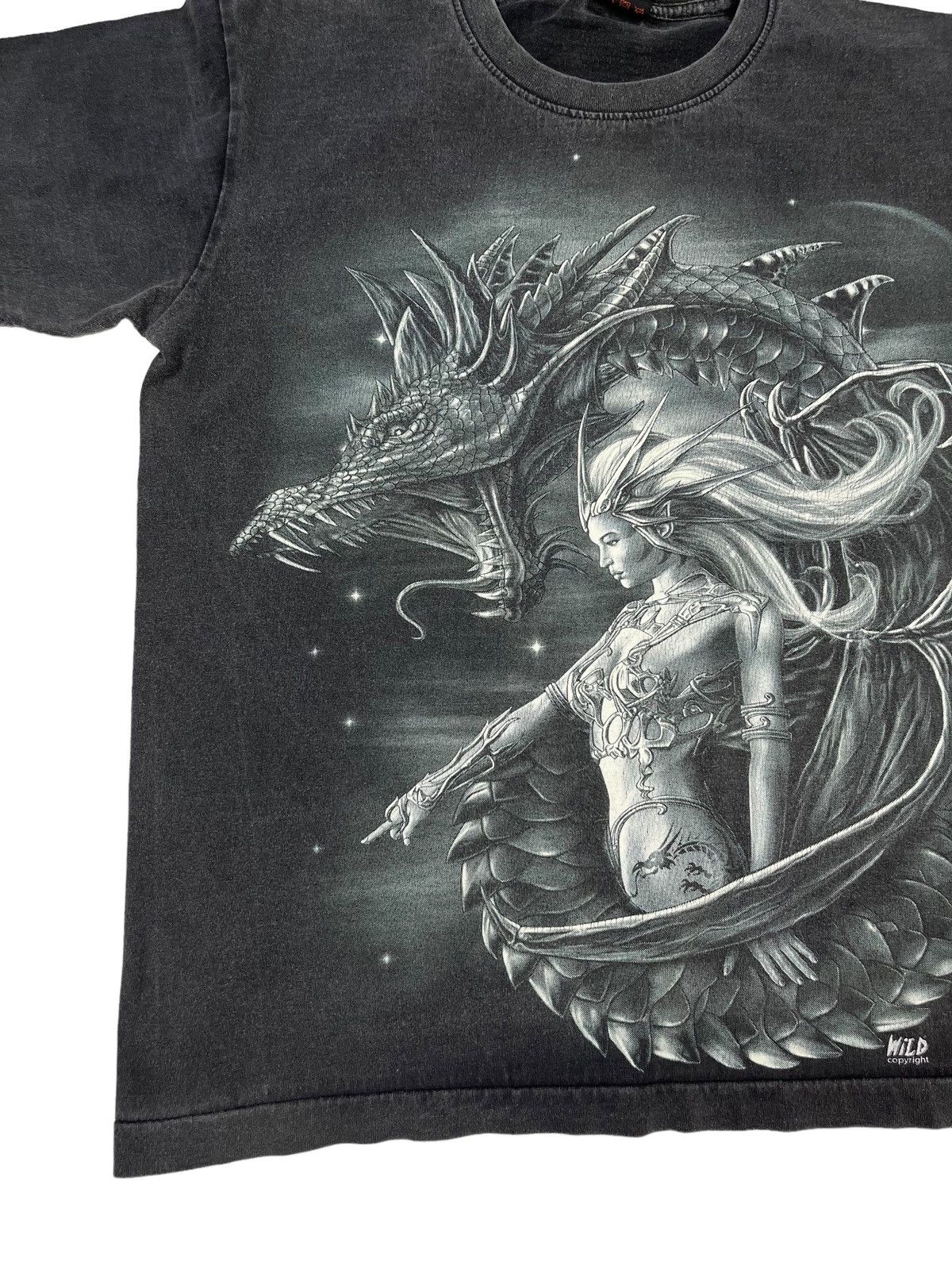 Other Vintage Faded Dragon’s Mother T-Shirt Y2K Single Stitch Size US M / EU 48-50 / 2 - 5 Thumbnail
