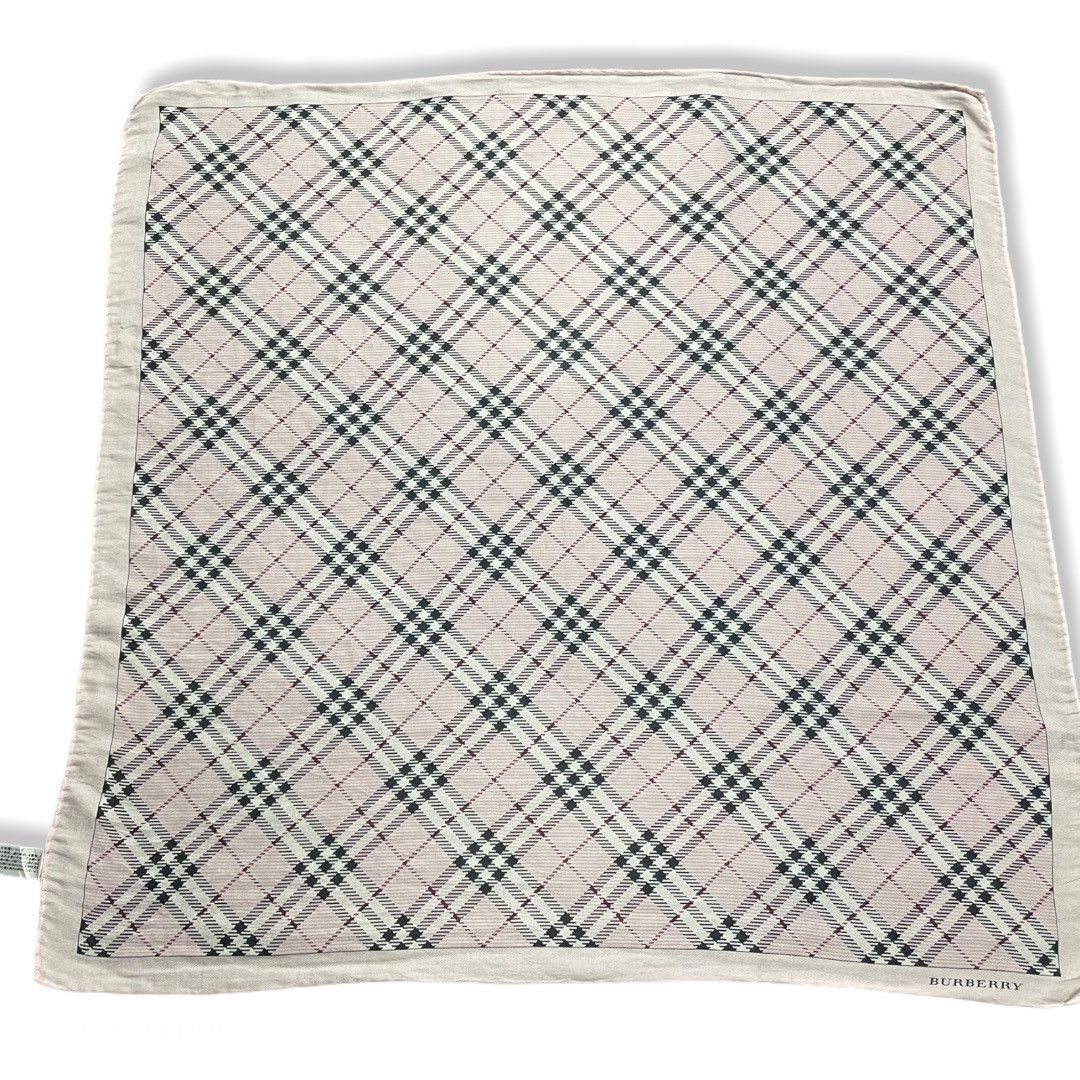 Burberry × Vintage Burberry Handkerchief / Bandana / Neckerchief Size ONE SIZE - 1 Thumbnail