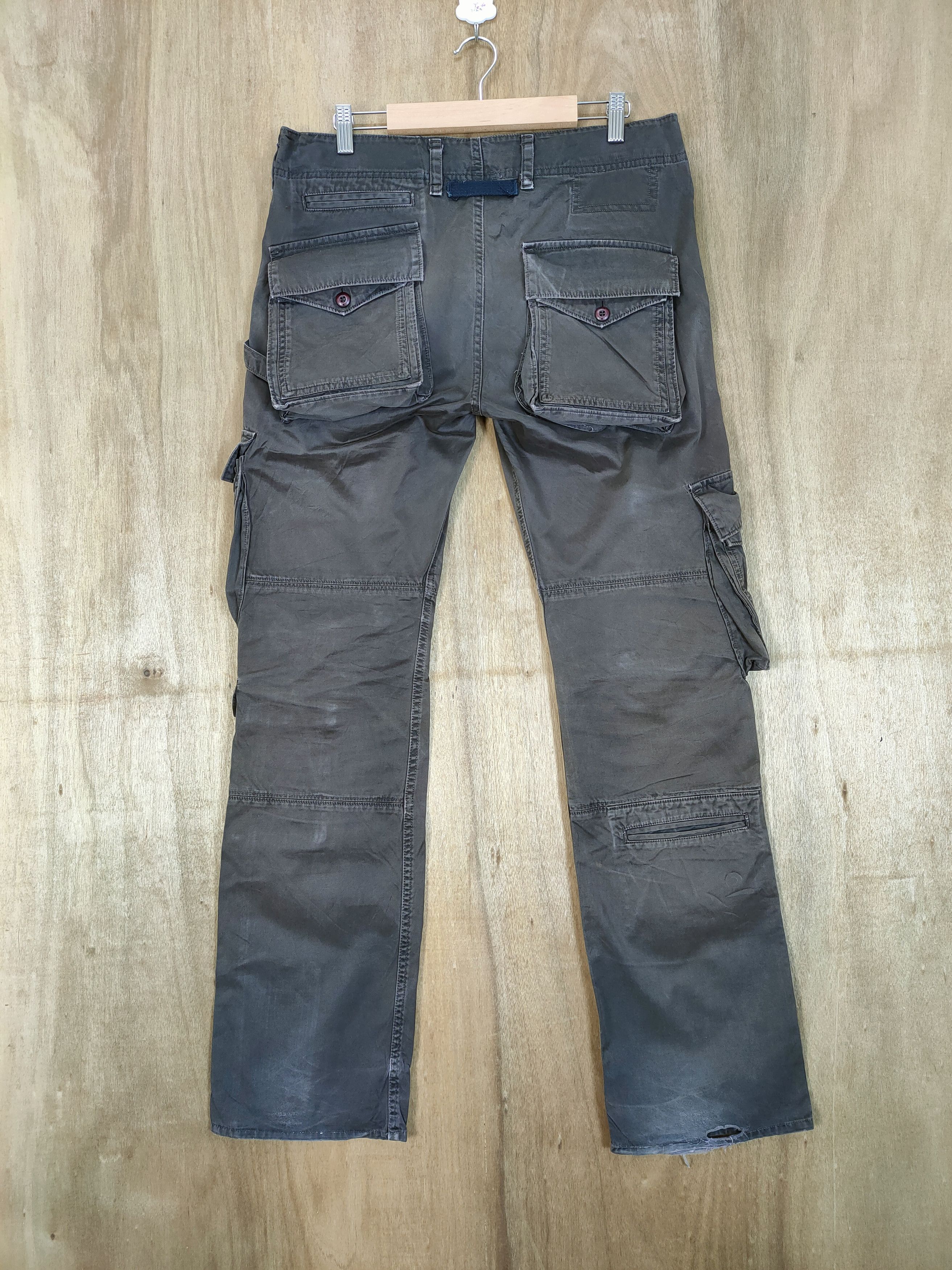 Japanese Brand VINTAGE JAPANESE FADED BROWN CARGO PANTS Size US 32 / EU 48 - 1 Thumbnail