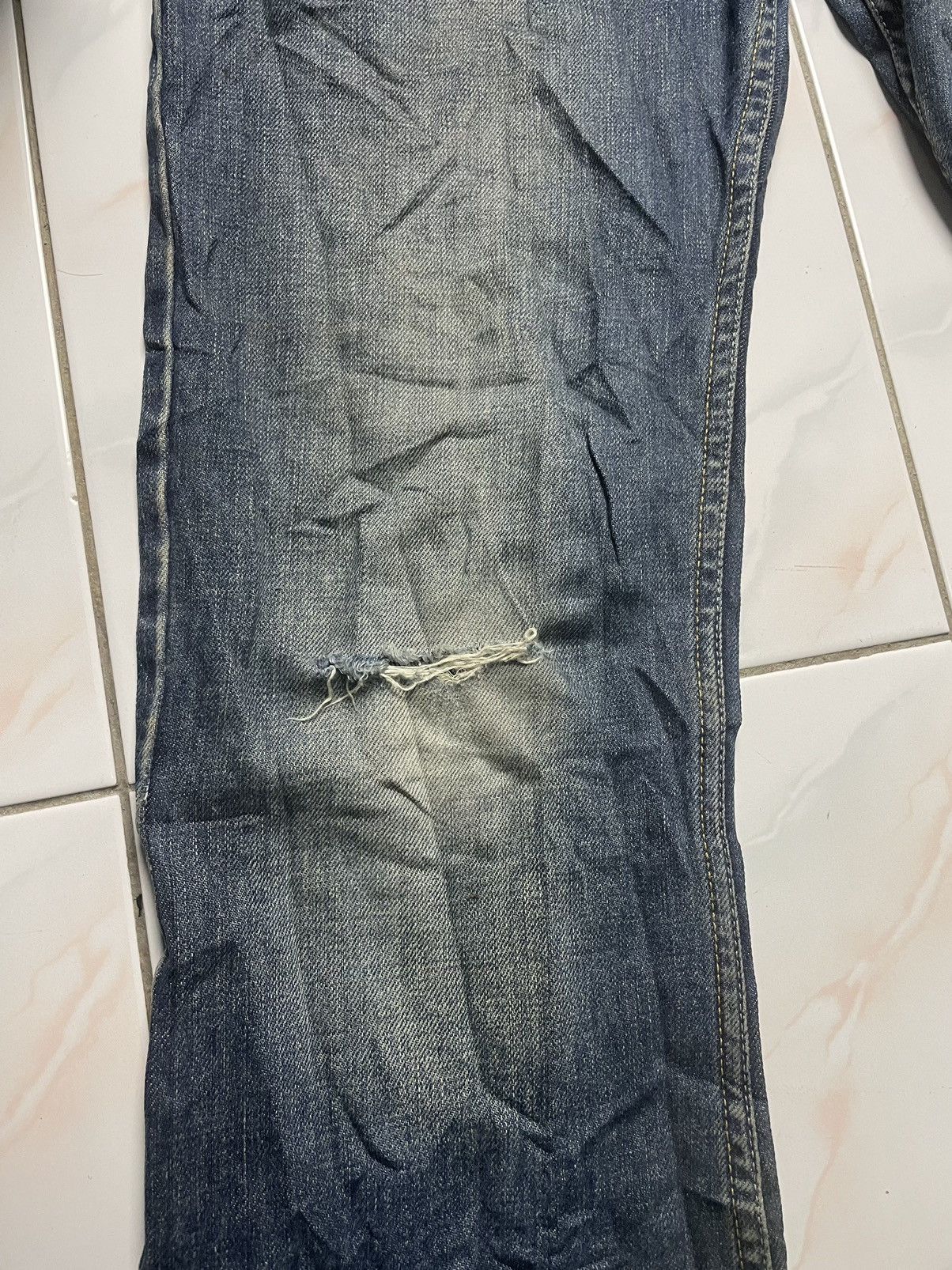 Diesel × Vintage Vintage Diesel Distressed Denim Jeans Size 30" / US 8 / IT 44 - 10 Thumbnail