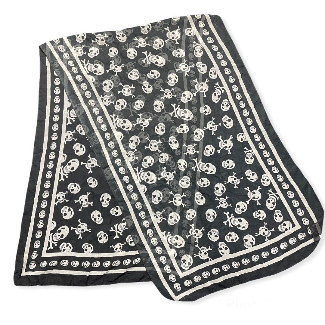 Other Skulls scarf Inspired by Alexander Mcqueen Size ONE SIZE - 4 Thumbnail