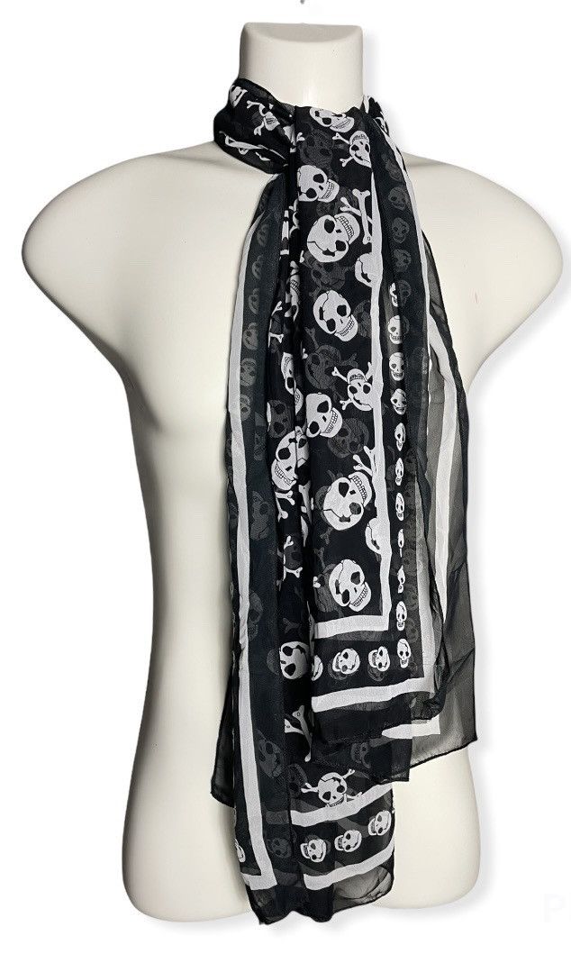 Other Skulls scarf Inspired by Alexander Mcqueen Size ONE SIZE - 2 Thumbnail