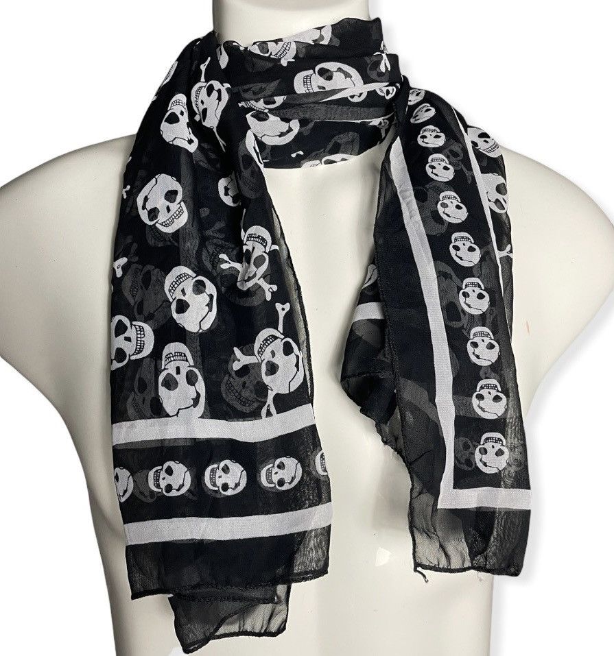 Other Skulls scarf Inspired by Alexander Mcqueen Size ONE SIZE - 3 Thumbnail