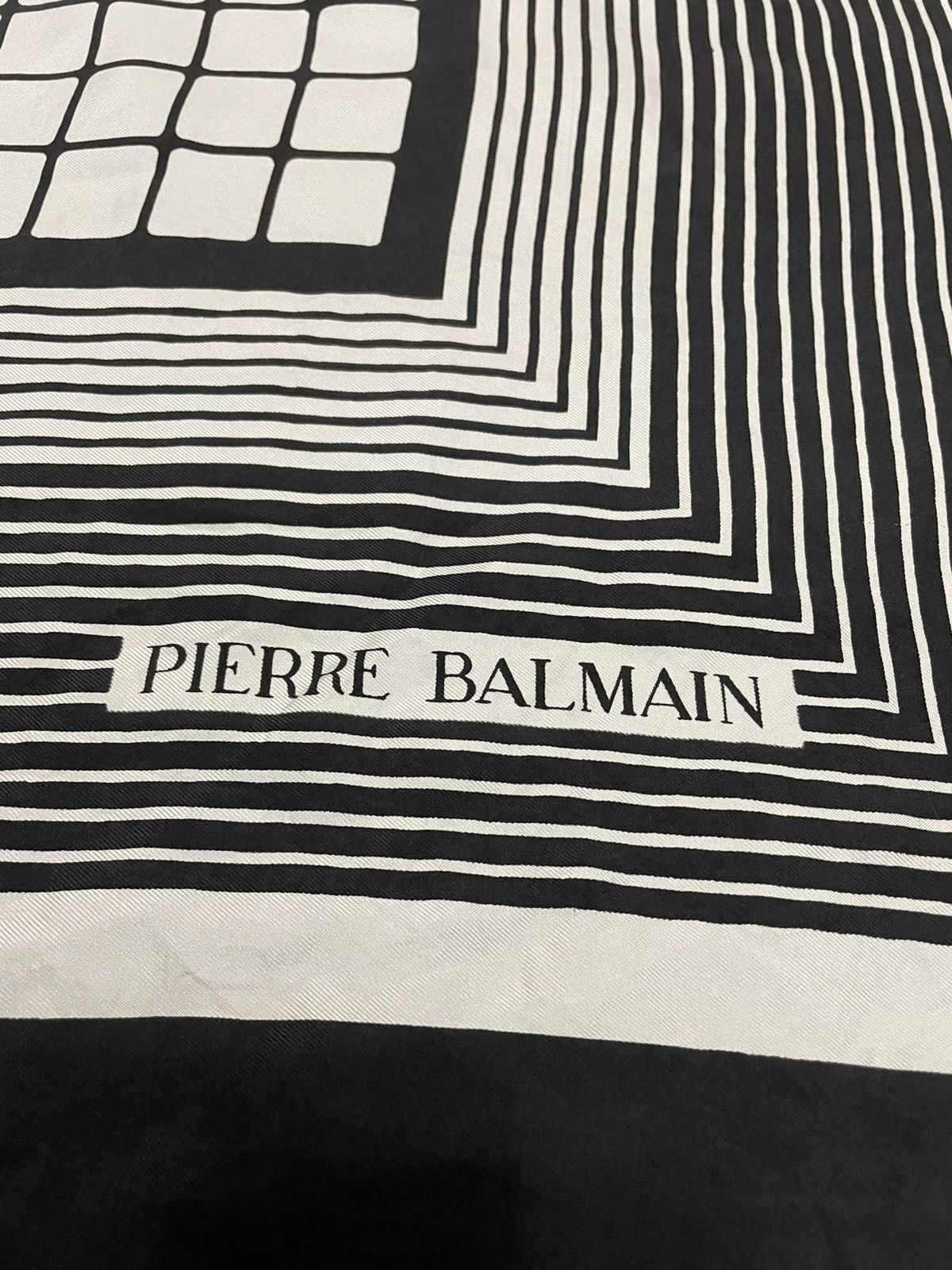 Other × Pierre Balmain × Vintage Pierre Balmain Silk Scarf Size ONE SIZE - 5 Thumbnail