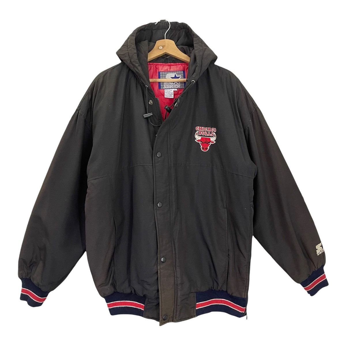 NBA FADED!! Vintage Chicago Bulls Big Logo Jacket Size XL Size US XL / EU 56 / 4 - 6 Thumbnail
