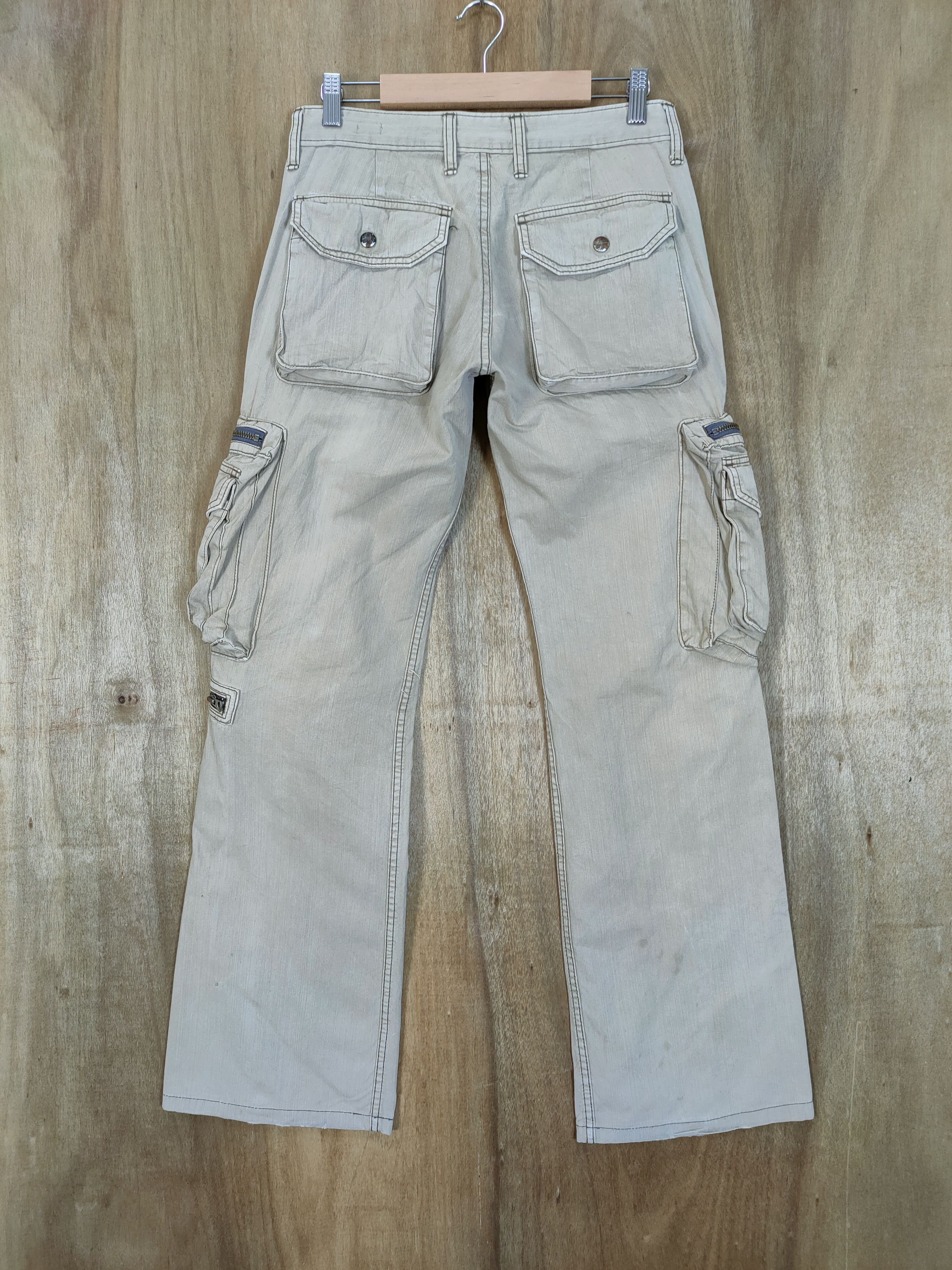 Vision Streetwear VINTAGE SURPLUS BOOTCUT FLARE CARGO PANTS Size US 29 - 1 Thumbnail