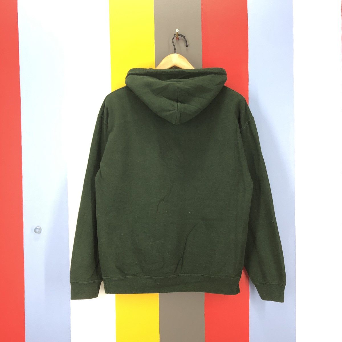 Gildan Vintage BEARCATS by GILDAN Hoodie Pullover #1076/AL Size US M / EU 48-50 / 2 - 10 Thumbnail