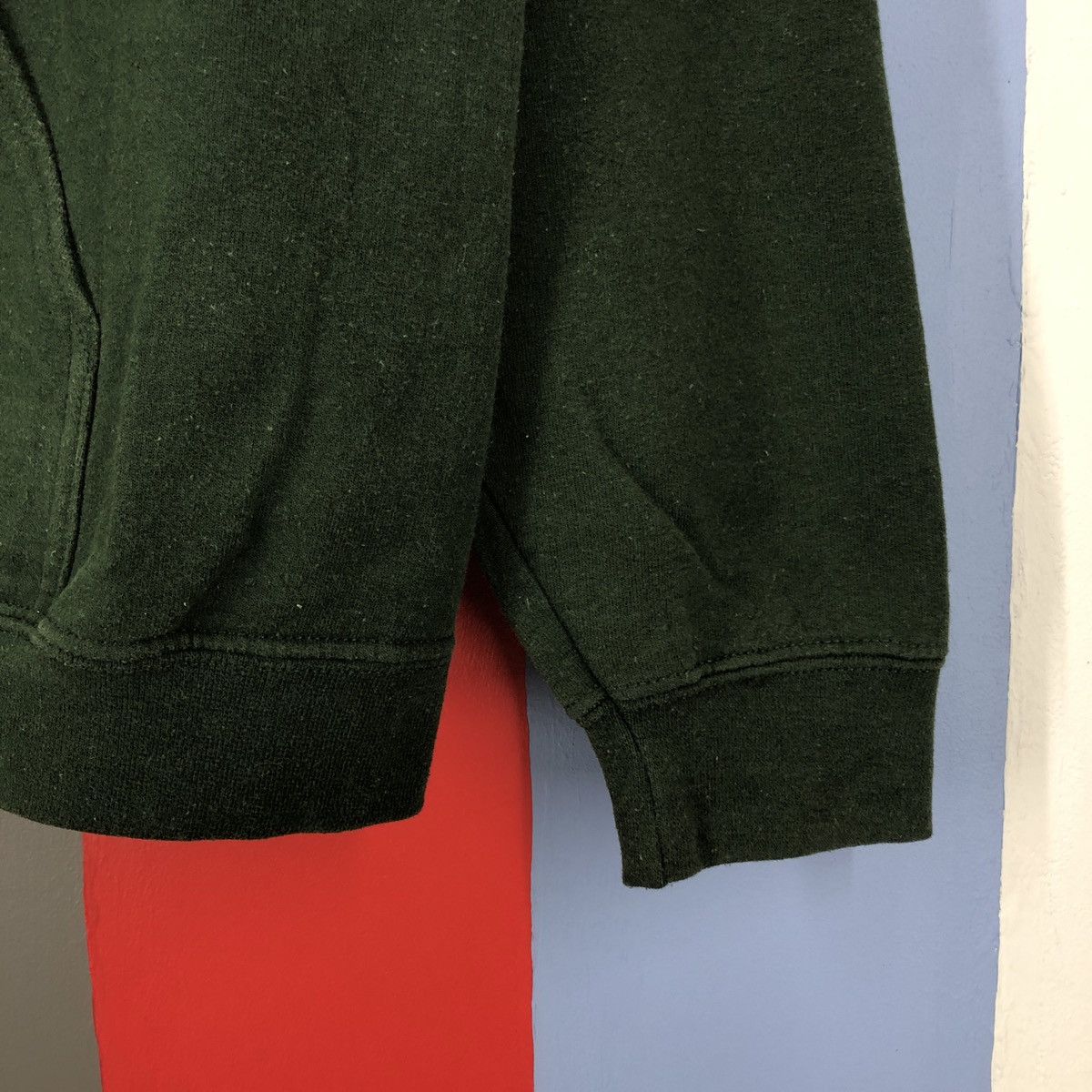 Gildan Vintage BEARCATS by GILDAN Hoodie Pullover #1076/AL Size US M / EU 48-50 / 2 - 7 Thumbnail