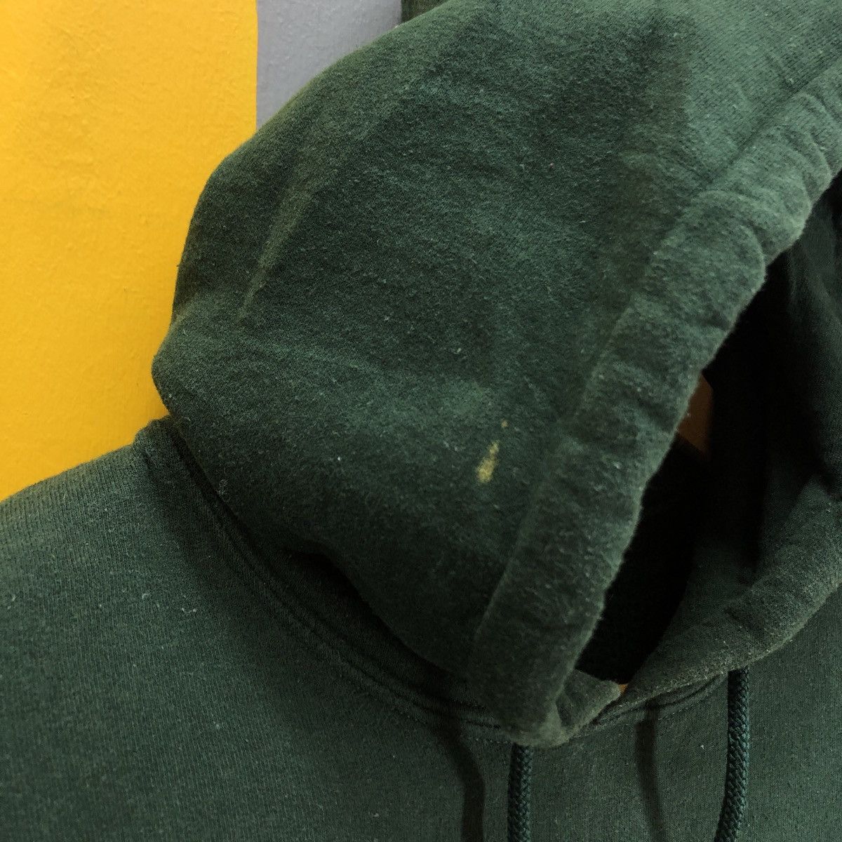 Gildan Vintage BEARCATS by GILDAN Hoodie Pullover #1076/AL Size US M / EU 48-50 / 2 - 3 Thumbnail