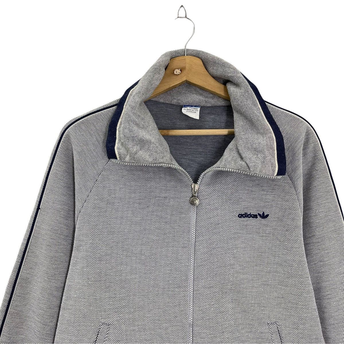 Adidas Vintage 90s Adidas Small Logo Zipper Sweater Size M Size US M / EU 48-50 / 2 - 5 Thumbnail