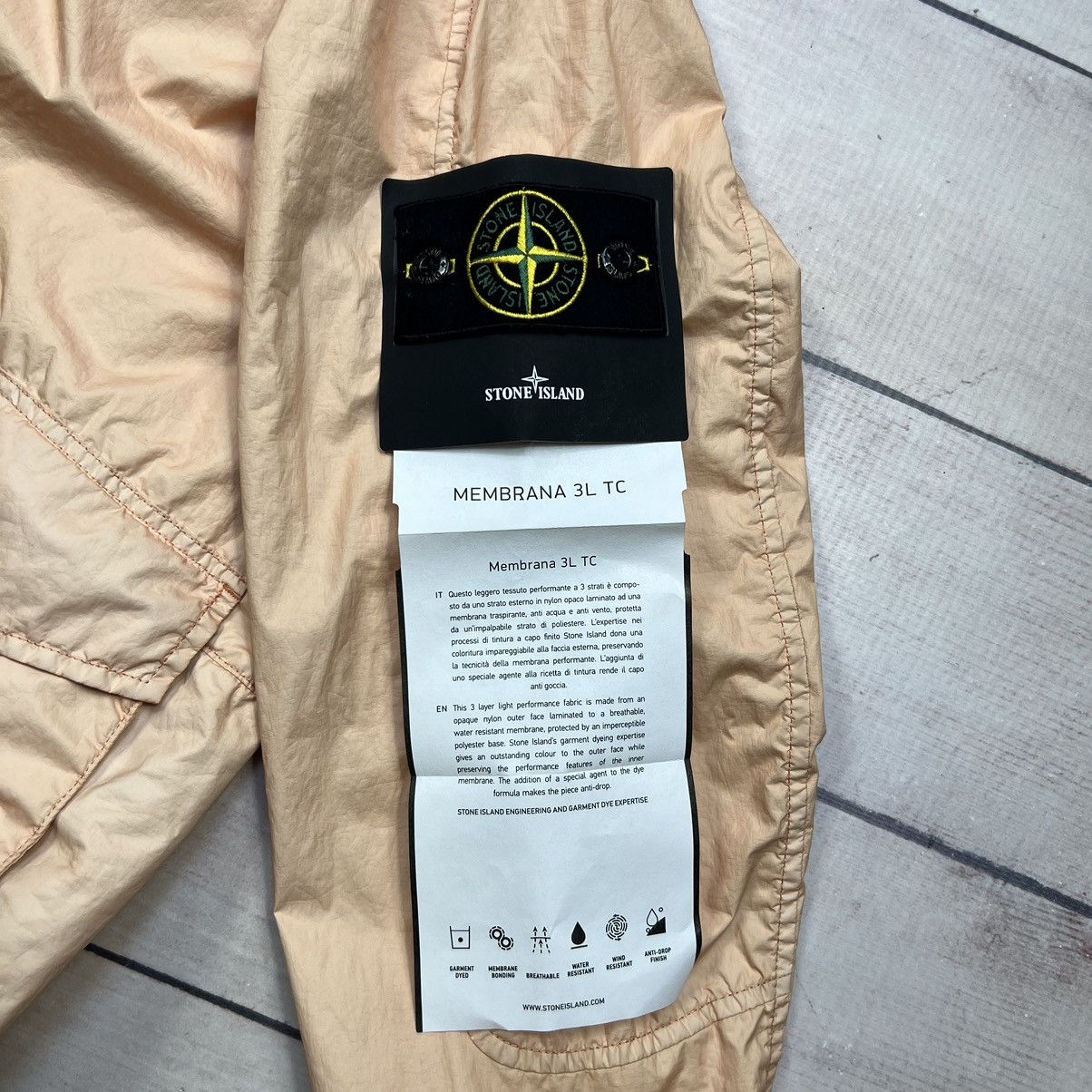 Stone Island Stone Island Hooded Jacket Shell Membrana 3L-TC Salmon Size US M / EU 48-50 / 2 - 7 Thumbnail