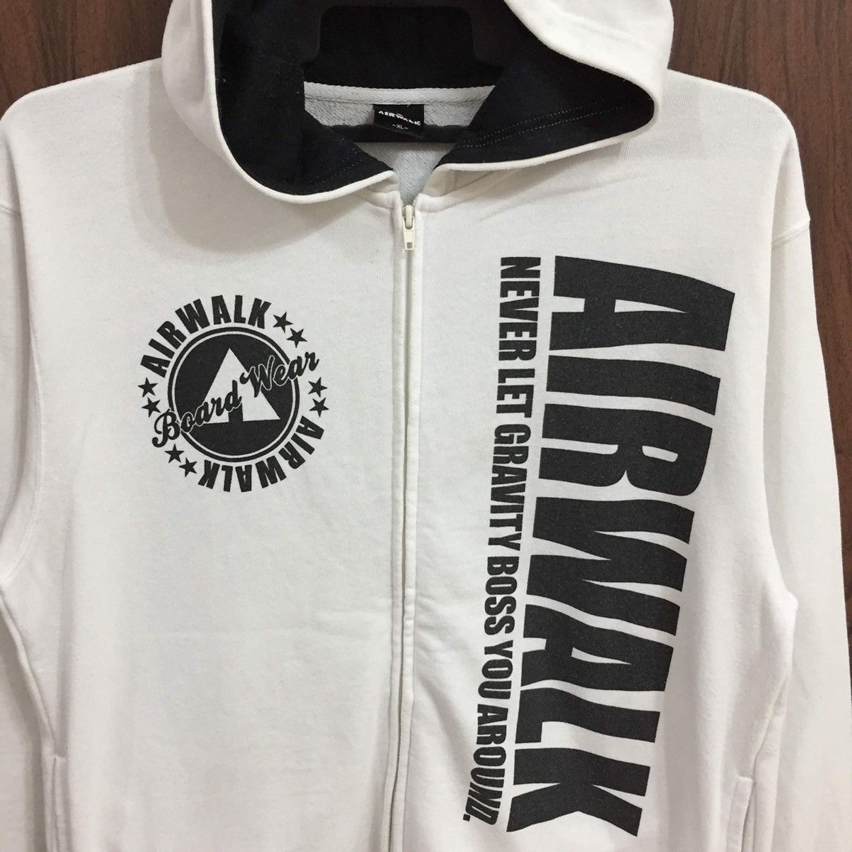 Airwalk Vintage Airwalk hoodie spellout big logo size XL Size US XL / EU 56 / 4 - 2 Thumbnail