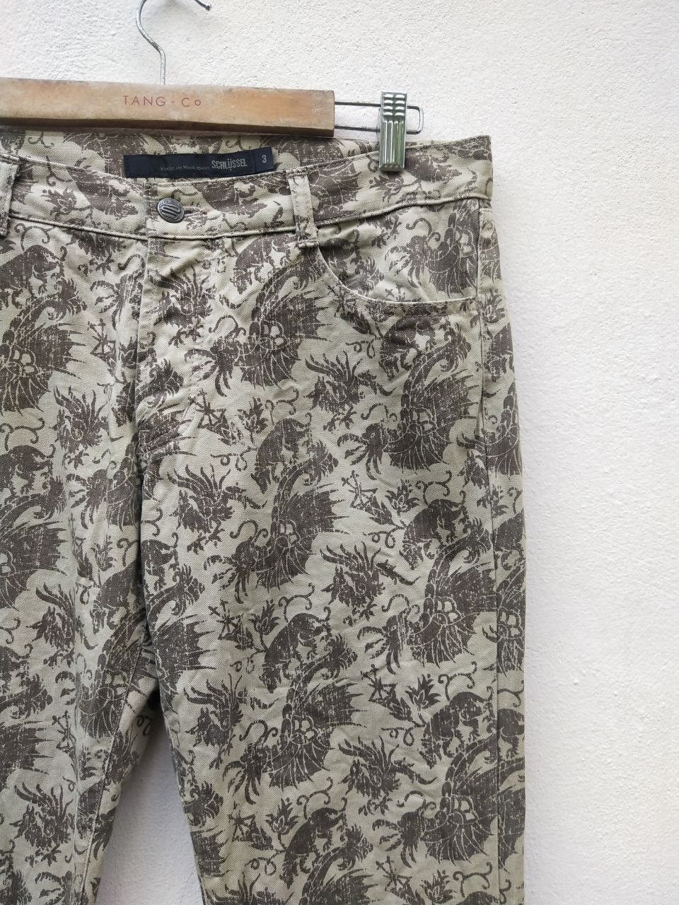 Schlussel Japanese Brand SCHLÜSSEL Art Animal Fullprint Flare Pants Size US 32 / EU 48 - 9 Thumbnail