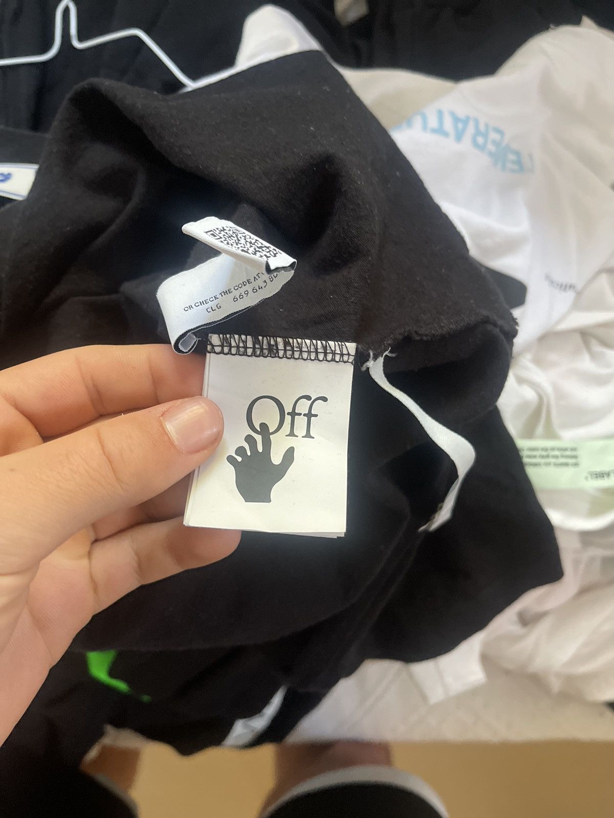 Off-White Off white Caravaggio Boy TEE Size US L / EU 52-54 / 3 - 7 Thumbnail