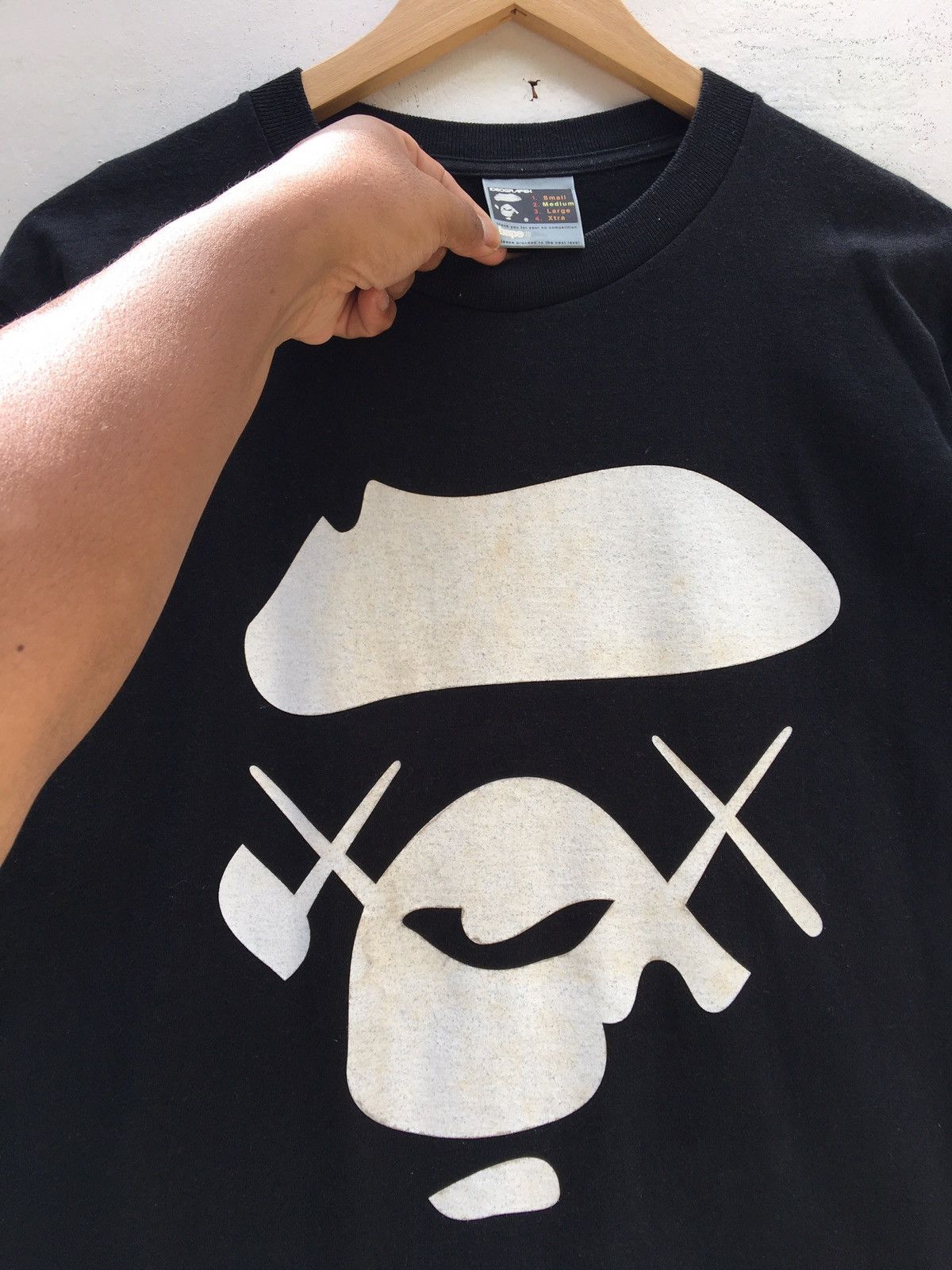 Bape × Kaws Bape x Kaws Ape Face Tee Size US M / EU 48-50 / 2 - 7 Thumbnail