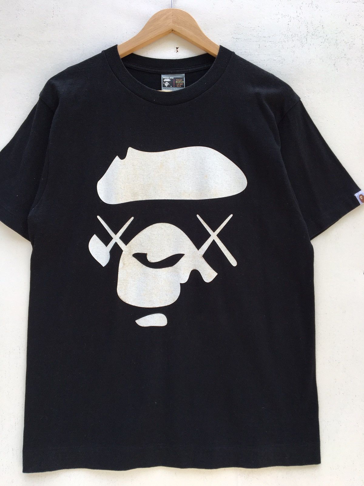 Bape × Kaws Bape x Kaws Ape Face Tee Size US M / EU 48-50 / 2 - 4 Thumbnail