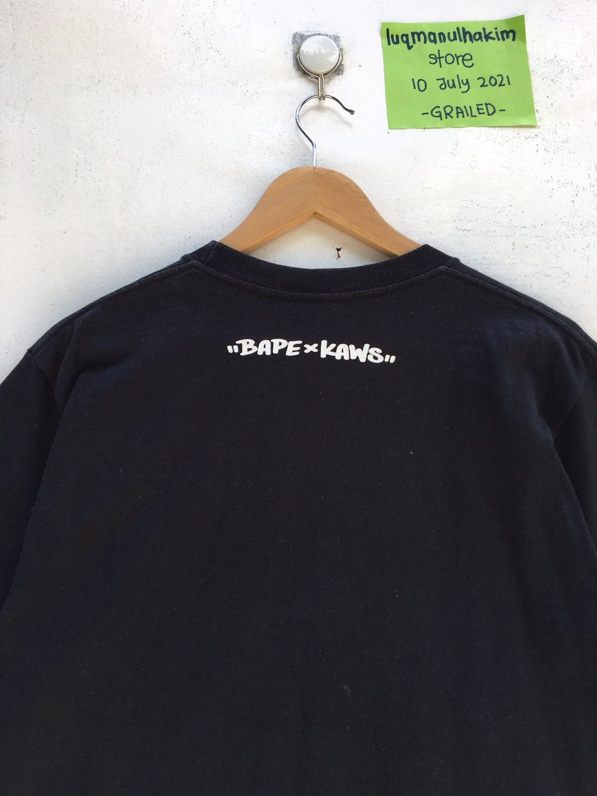 Bape × Kaws Bape x Kaws Ape Face Tee Size US M / EU 48-50 / 2 - 16 Thumbnail