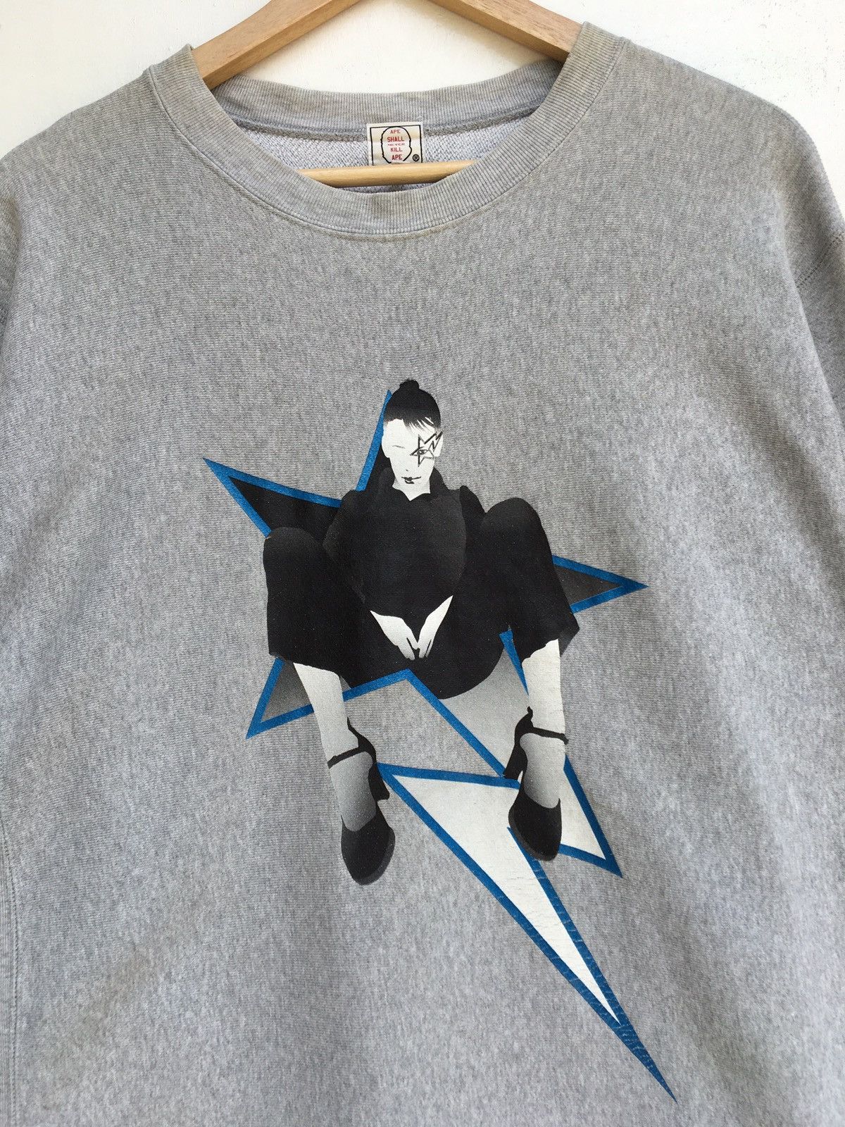 Bape Bapesta Girl Crewneck Size US M / EU 48-50 / 2 - 3 Thumbnail