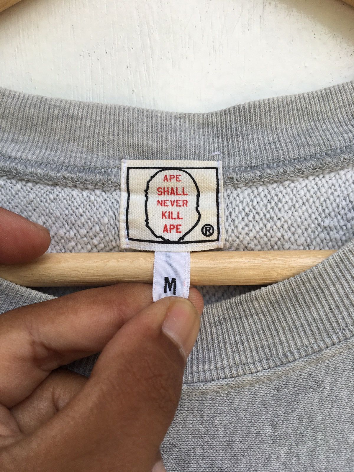 Bape Bapesta Girl Crewneck Size US M / EU 48-50 / 2 - 5 Thumbnail