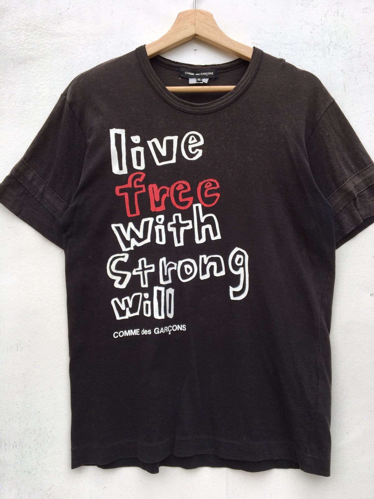 Comme des Garcons Rare Comme des garcons Words Printed Tshirt Size US S / EU 44-46 / 1 - 4 Thumbnail