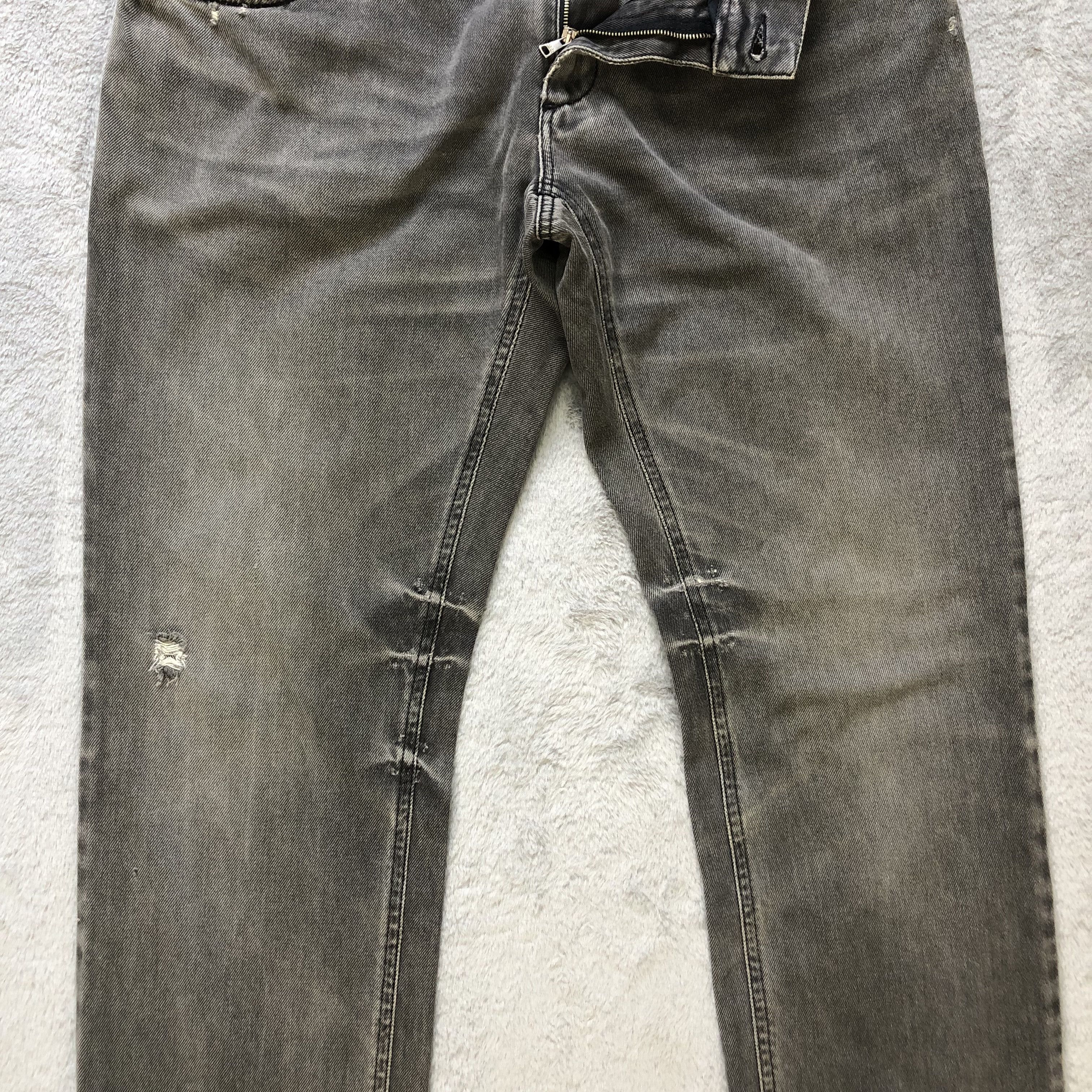 Dolce & Gabbana TRASHED🔥 D&G LIGHT WASH DENIM PANT #6661-78 Size US 35 - 8 Thumbnail