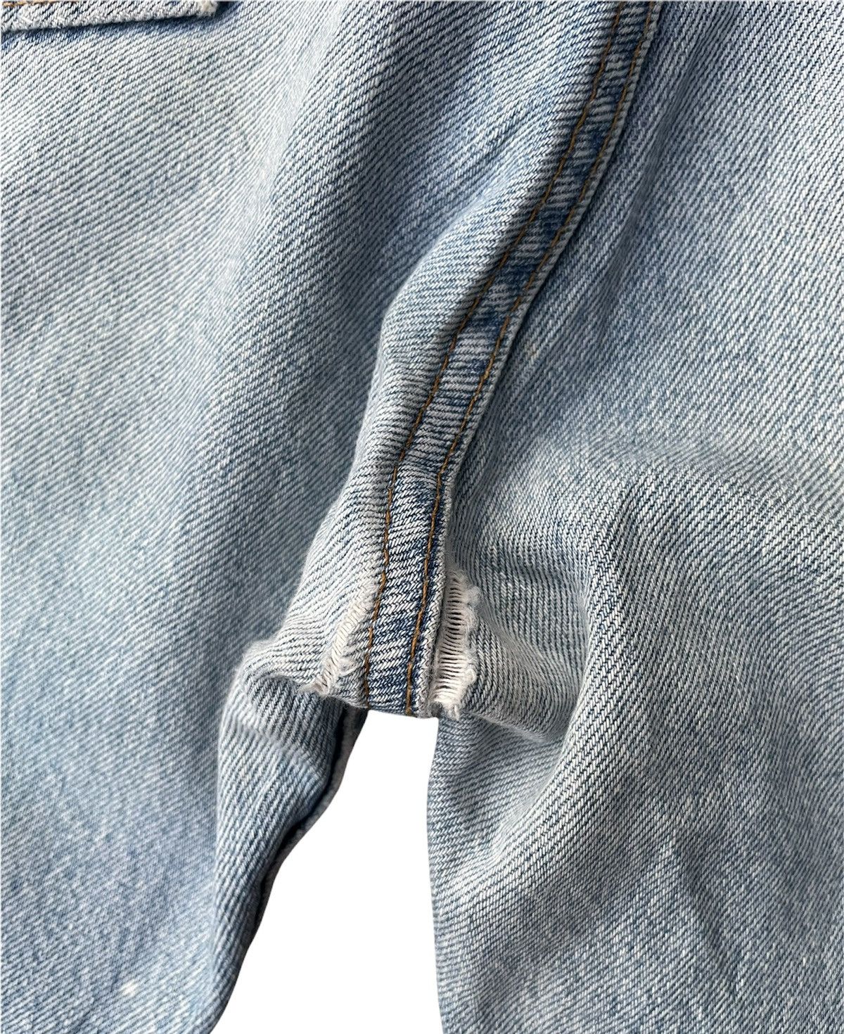 Levi's Vintage Levi’s 501 e 1991 Usa Aging Faded Distressed Denim Size US 33 - 13 Thumbnail
