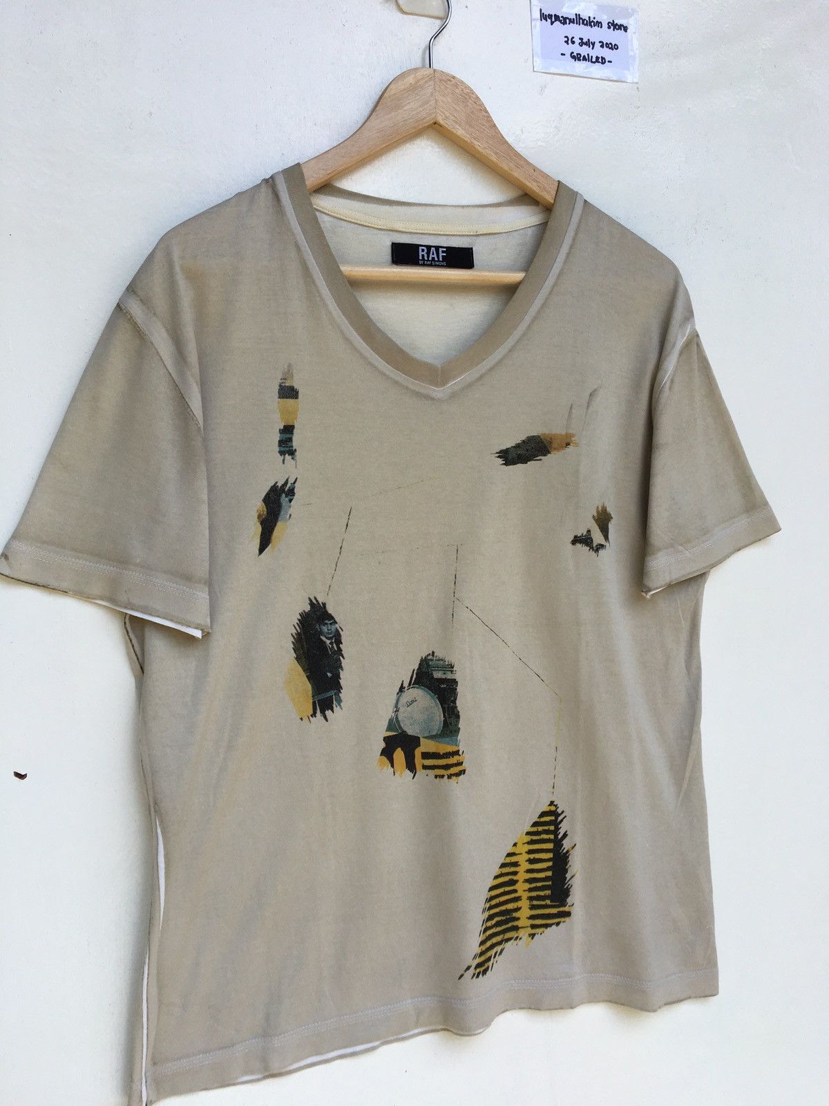 Raf by Raf Simons Raf by Raf Simons Printed Glitch Tshirt Size US M / EU 48-50 / 2 - 2 Thumbnail