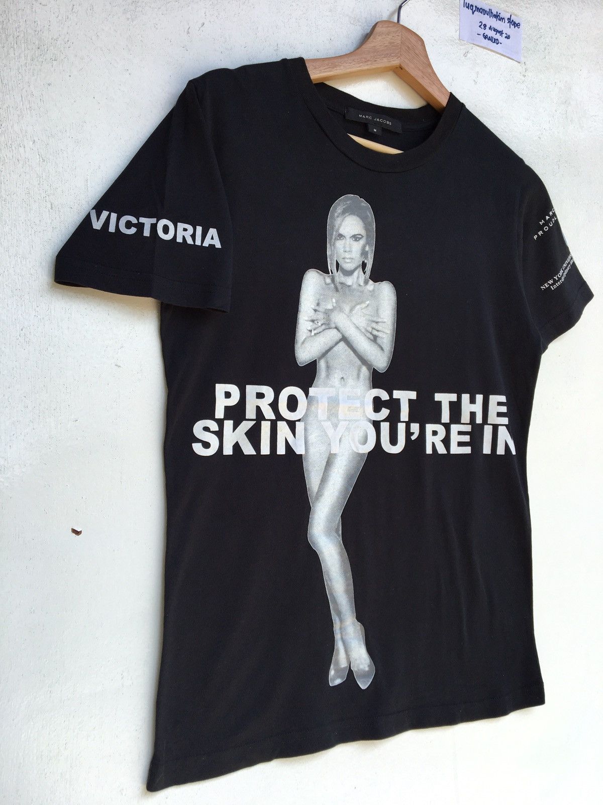 Marc Jacobs Marc Jacobs Thank You 4 Getting Victoria Beckham Size US M / EU 48-50 / 2 - 2 Thumbnail