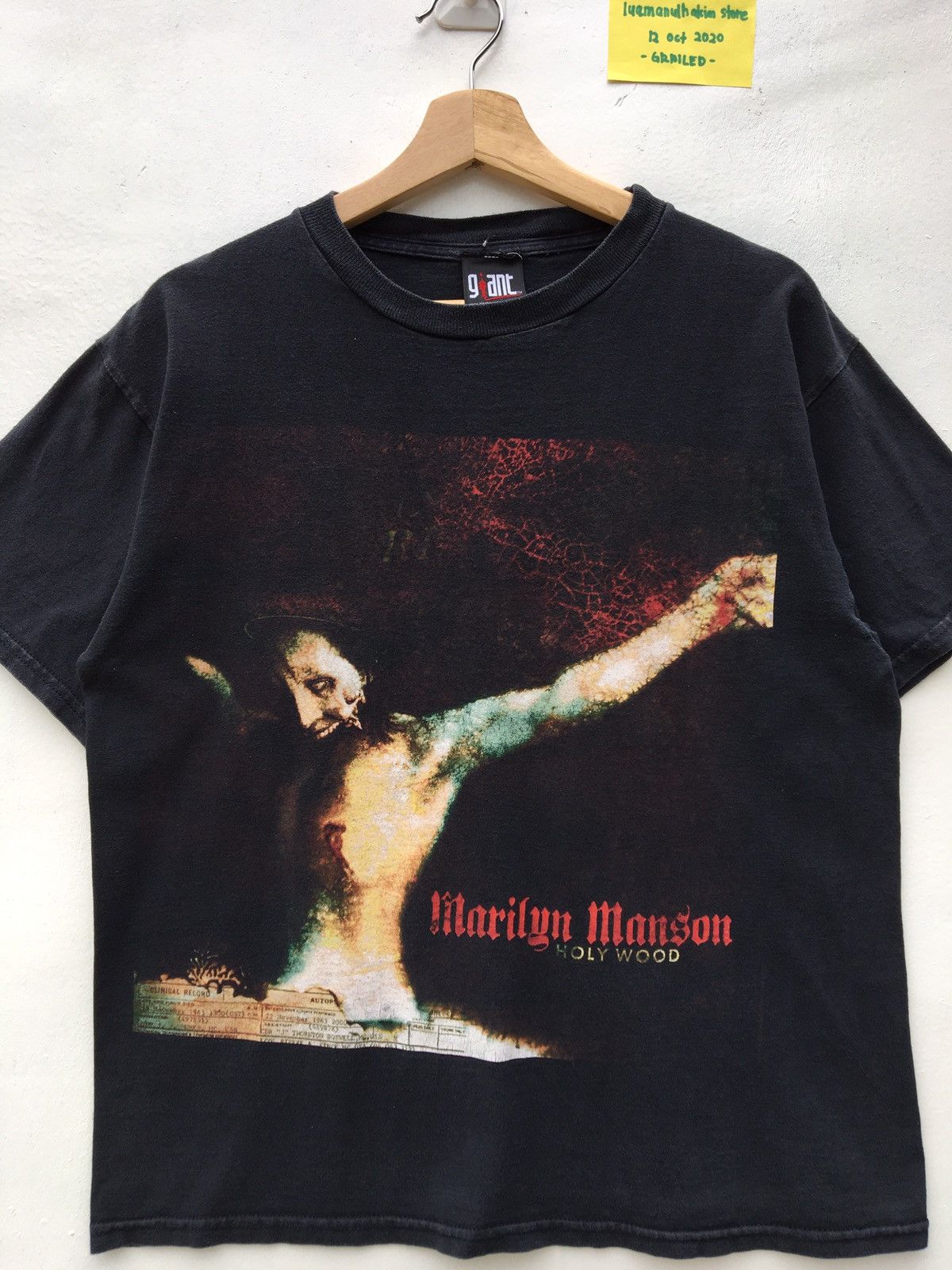 Band Tees Vtg Marylin Manson Guns, God and Government (Holy Wood Era) Size US M / EU 48-50 / 2 - 4 Thumbnail