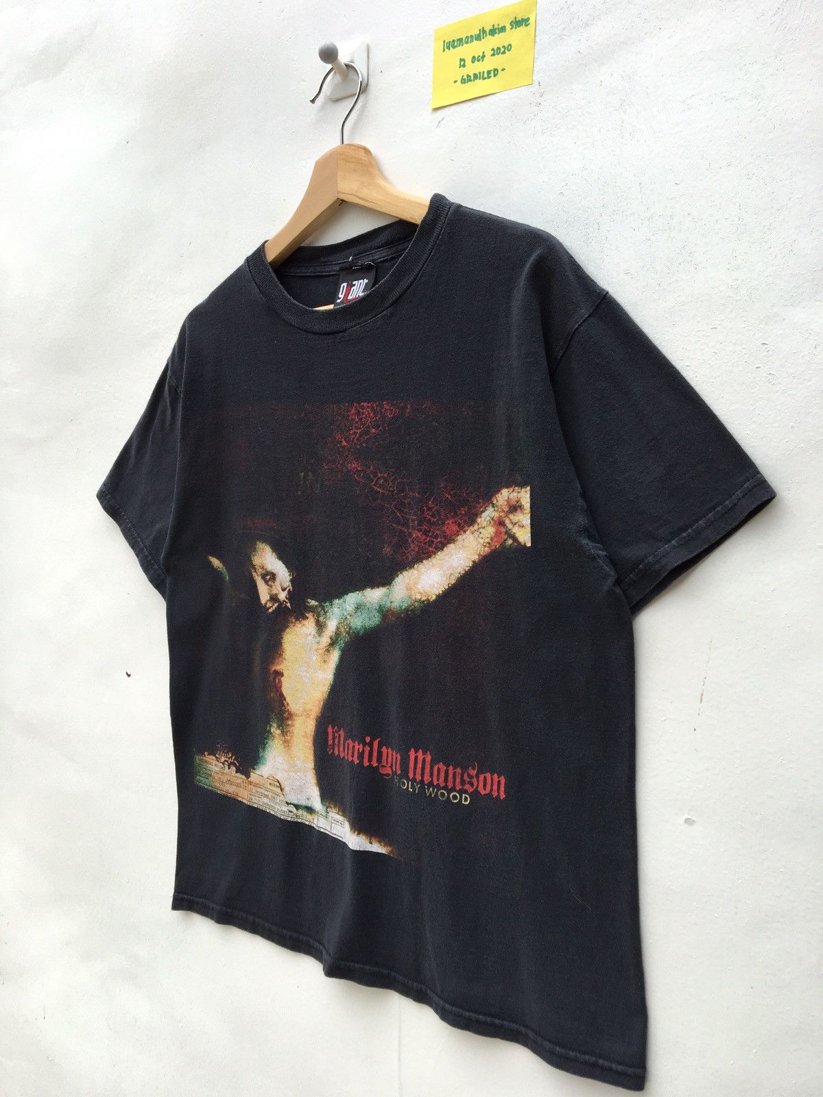 Band Tees Vtg Marylin Manson Guns, God and Government (Holy Wood Era) Size US M / EU 48-50 / 2 - 3 Thumbnail