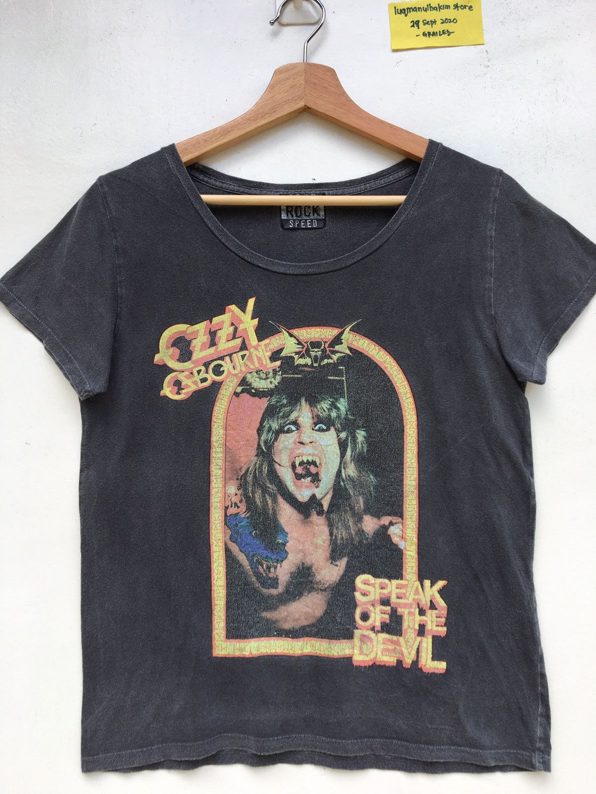 Band Tees Vintage Rare Ozzy Osbourne Speak of the Devil Tshirt Size US S / EU 44-46 / 1 - 5 Thumbnail