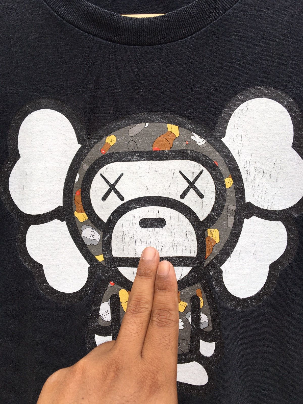 Bape × Kaws SS05 Bape x Kaws Baby Milo Tee Size US M / EU 48-50 / 2 - 11 Thumbnail