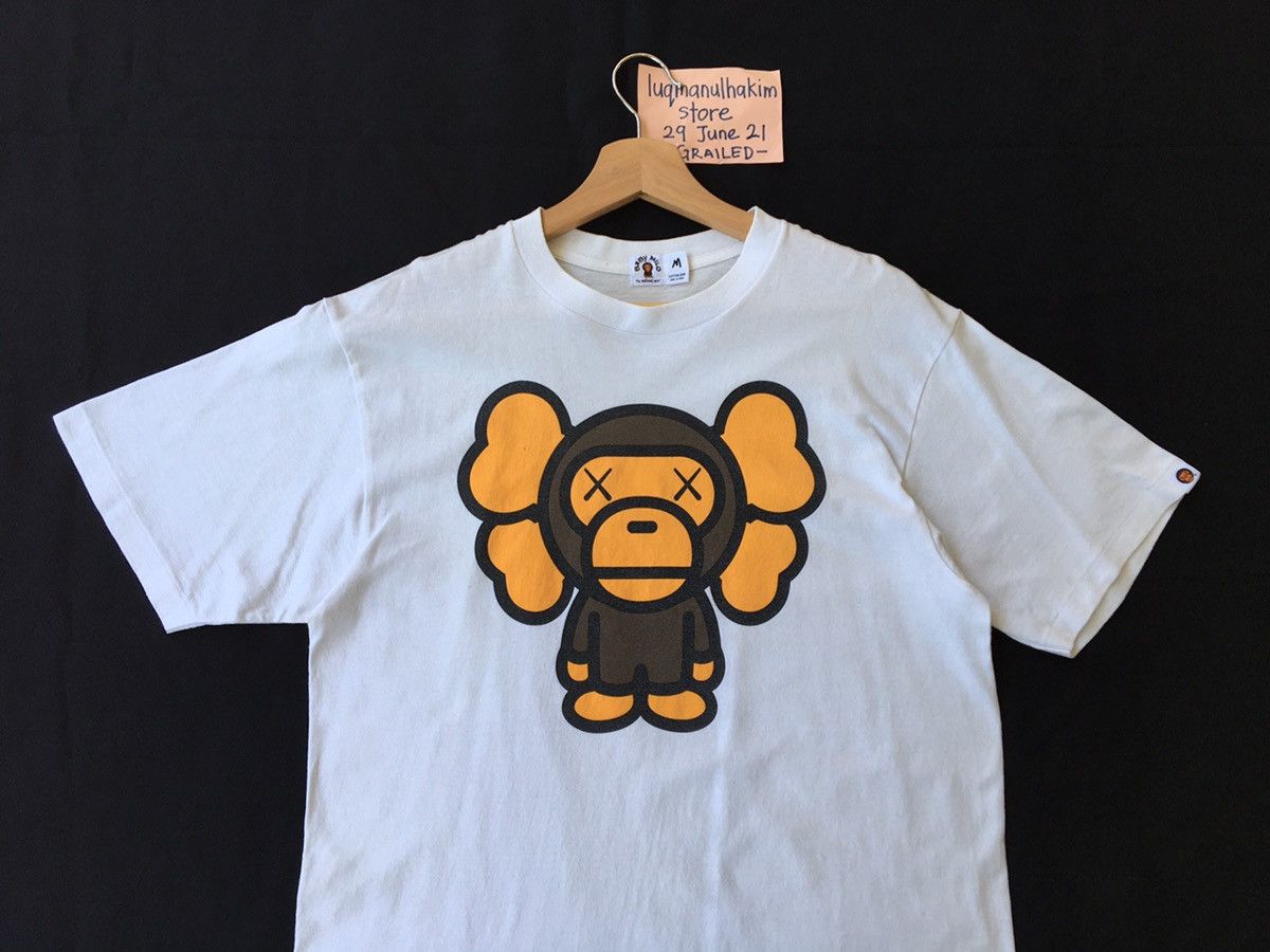 Bape × Kaws Bape x Kaws Baby Milo Tee Size US M / EU 48-50 / 2 - 2 Thumbnail