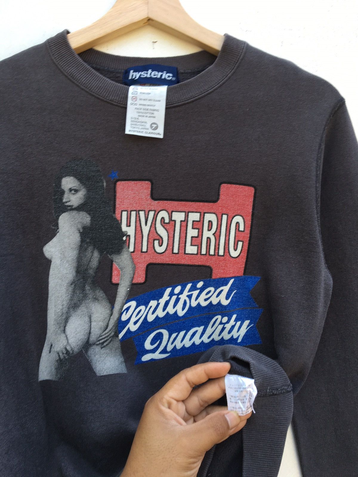 Hysteric Glamour Vintage Rare Hysteric Glamour Naked Woman Sweatshirt Size US S / EU 44-46 / 1 - 8 Thumbnail