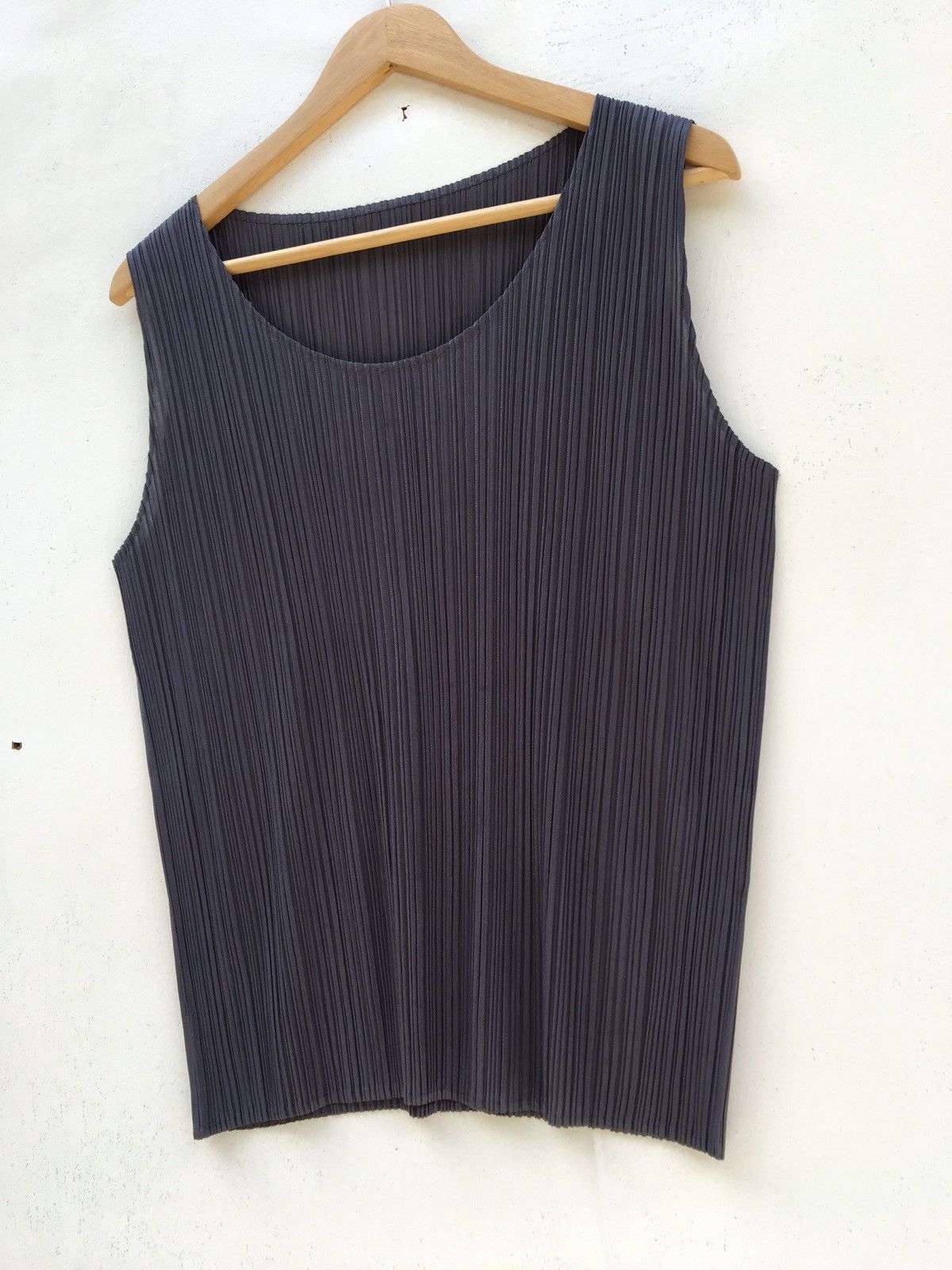 Issey Miyake Rare Issey Miyake Pleats Please Sleeveless Top Size US M / EU 48-50 / 2 - 3 Thumbnail