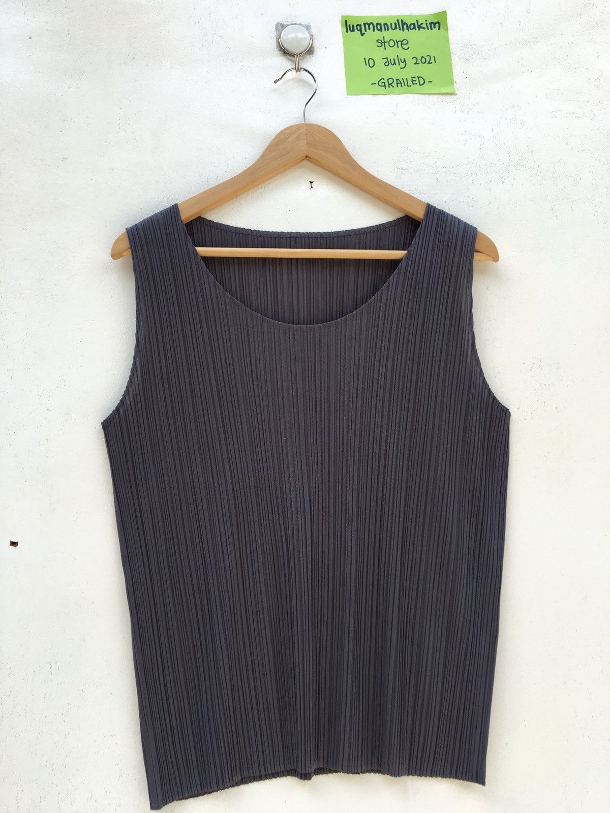 Pre-owned Issey Miyake Pleats Please Sleeveless Top In Grey