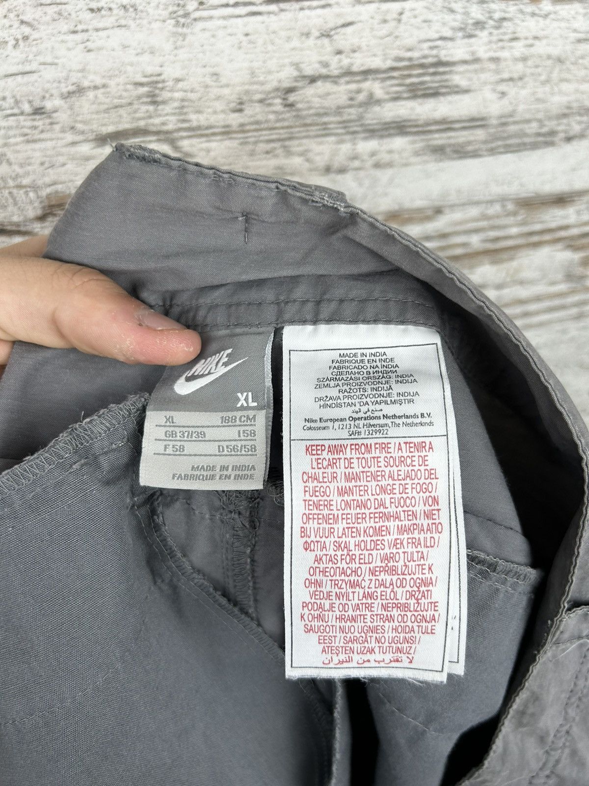 Nike × Vintage Mens Vintage Nike Cargo shorts streetwear y2k rare drill acg Size US 36 / EU 52 - 10 Thumbnail