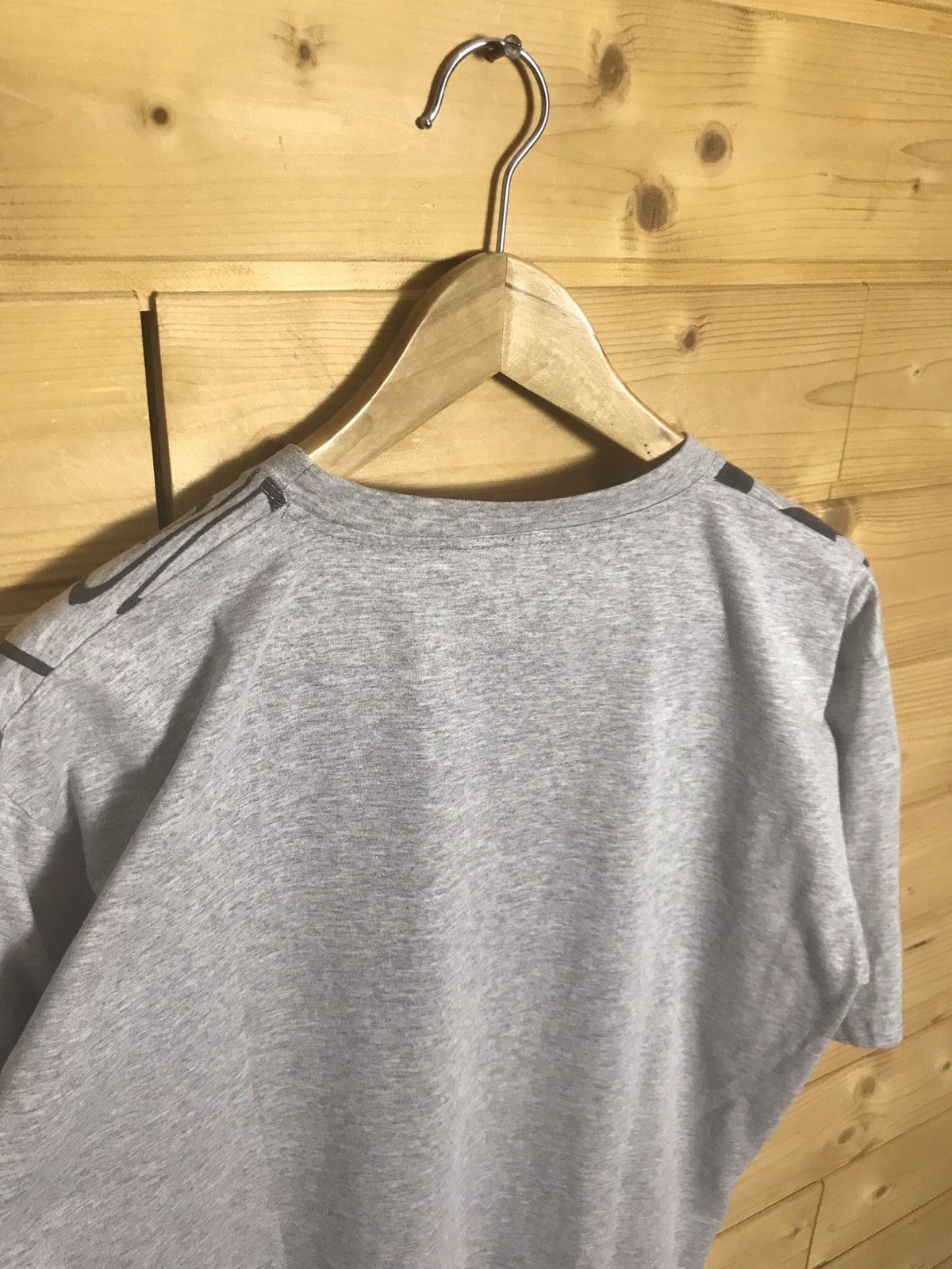Disney Vintage Disney t-shirt Size US L / EU 52-54 / 3 - 11 Thumbnail